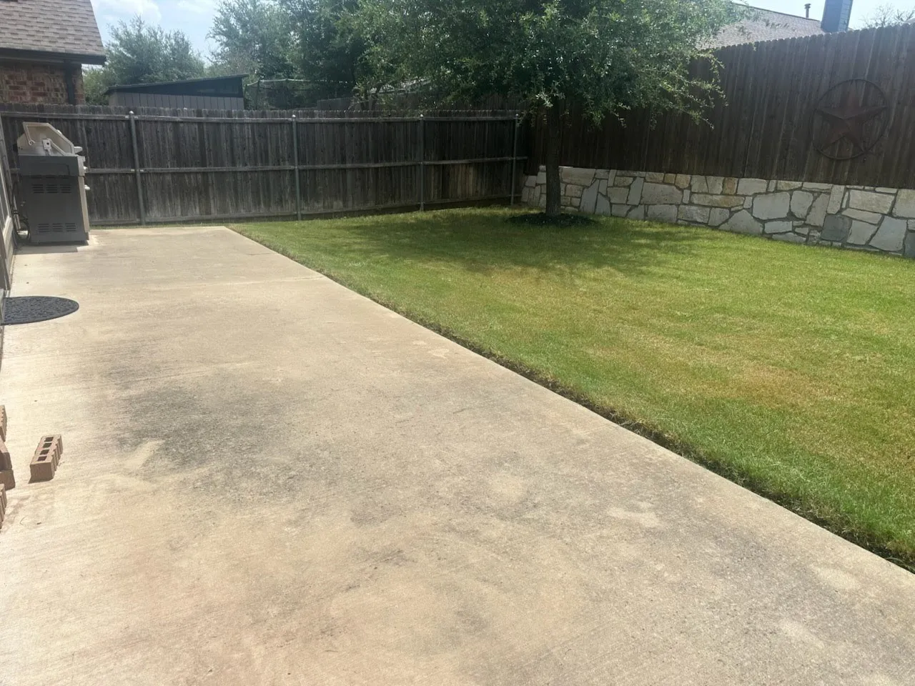 Single Family Residence For Rent in Collin County , 9821 Prairie dog Lane, Mc Kinney, Texas 75071, 3 Bedroom, 3 Bathroom, 2 Garage spaces, 2,292 Sqft, built in 2017, mls#21302606, Real Estate Agent in Mc Kinney, Homes For Rent in Collin county, Homes For Rent in Mc Kinney, Realtor in Mc Kinney Texas, Real Estate Brokerage Independent Realty Texas, Luminita Cordes Realtor