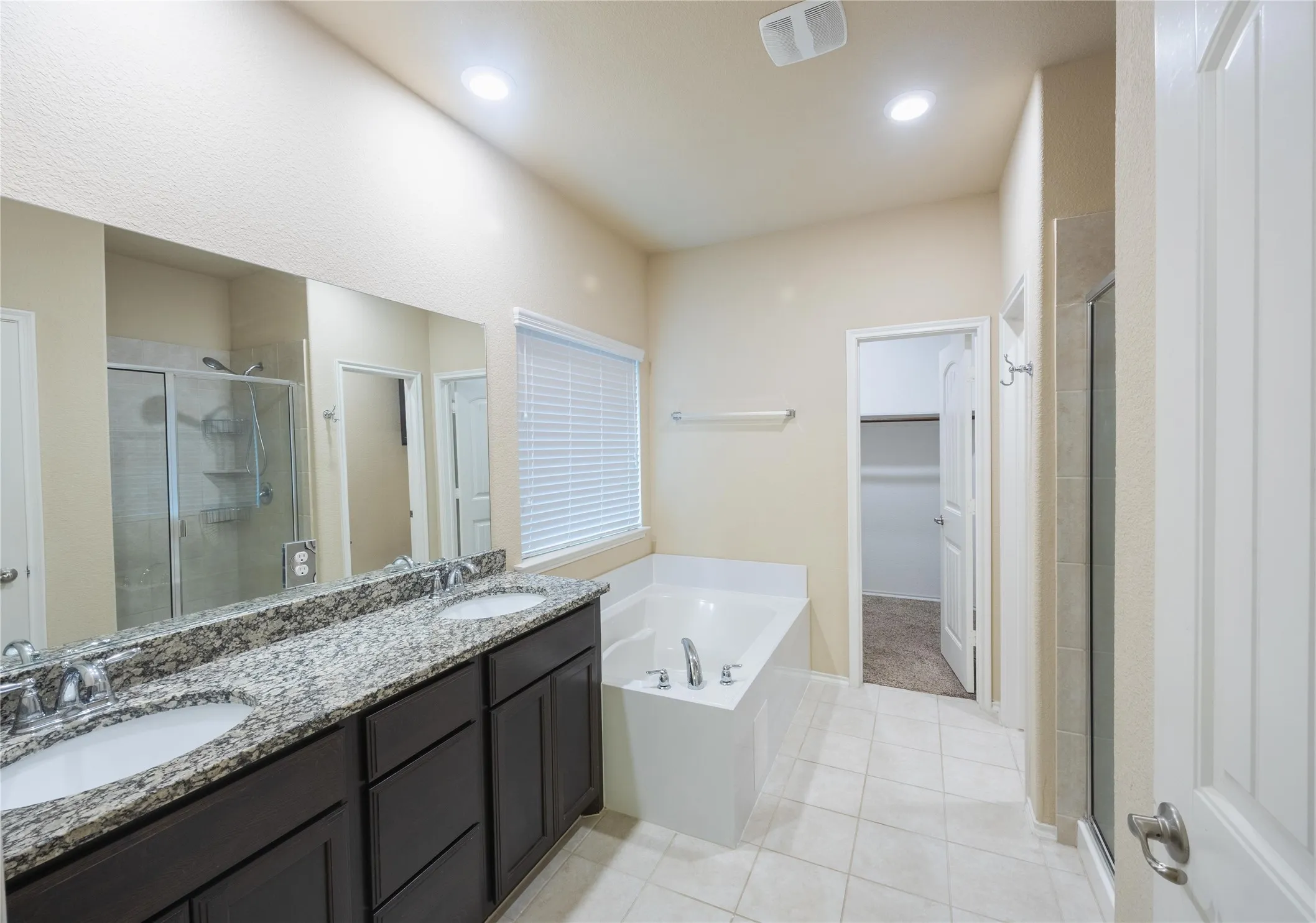 Single Family Residence For Rent in Collin County , 9821 Prairie dog Lane, Mc Kinney, Texas 75071, 3 Bedroom, 3 Bathroom, 2 Garage spaces, 2,292 Sqft, built in 2017, mls#21302606, Real Estate Agent in Mc Kinney, Homes For Rent in Collin county, Homes For Rent in Mc Kinney, Realtor in Mc Kinney Texas, Real Estate Brokerage Independent Realty Texas, Luminita Cordes Realtor