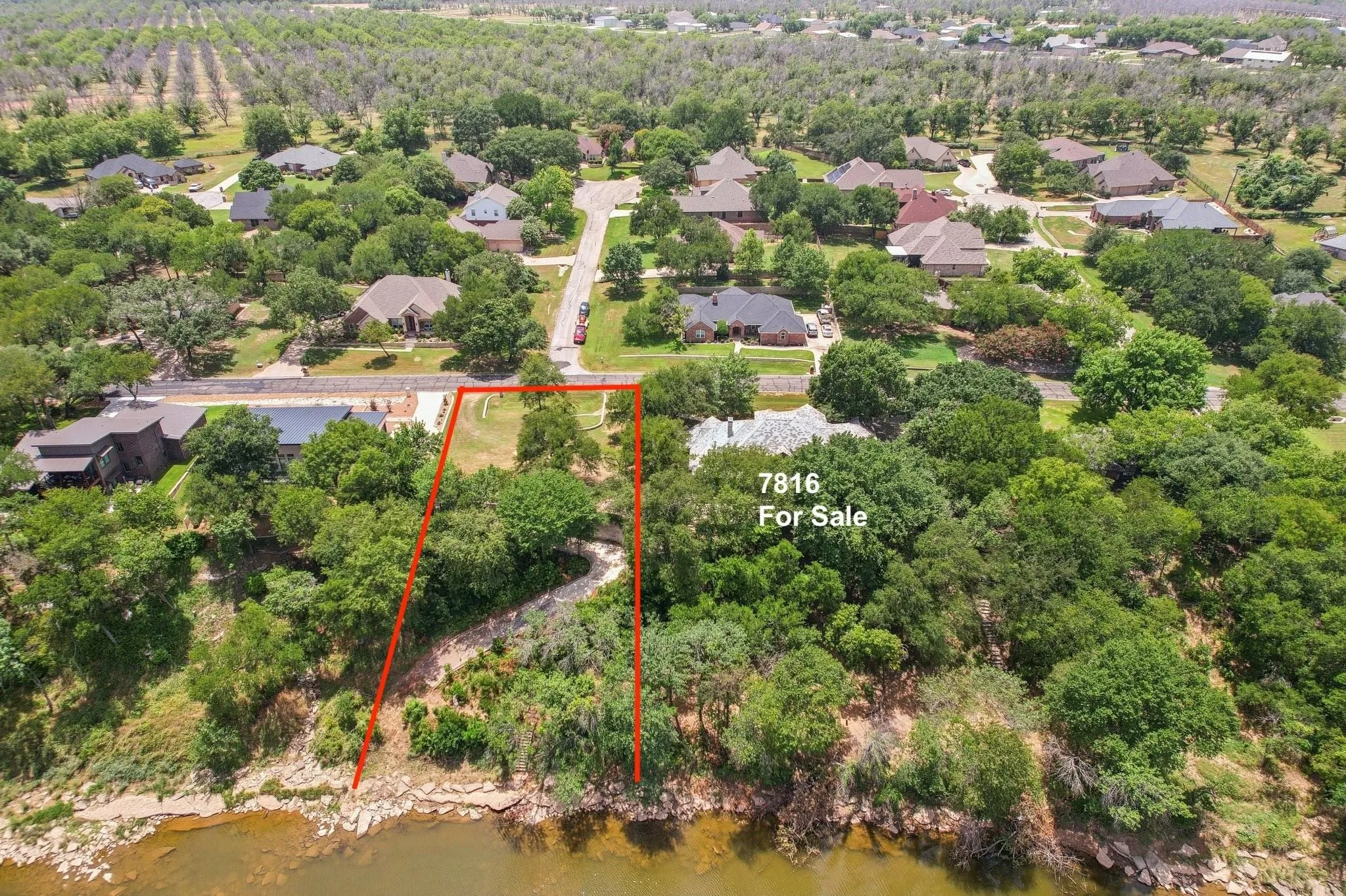 Single Family Residence For Sale in Hood County , 7818 Ravenswood Road, Granbury, Texas 76049, 3 Bedroom, 2 Bathroom, 2 Garage spaces, 2,089 Sqft, built in 2026, mls#21301791, Real Estate Agent in Granbury, Homes For Sale in Hood county, Homes For Sale in Granbury, Realtor in Granbury Texas, Real Estate Brokerage Independent Realty Texas, Luminita Cordes Realtor