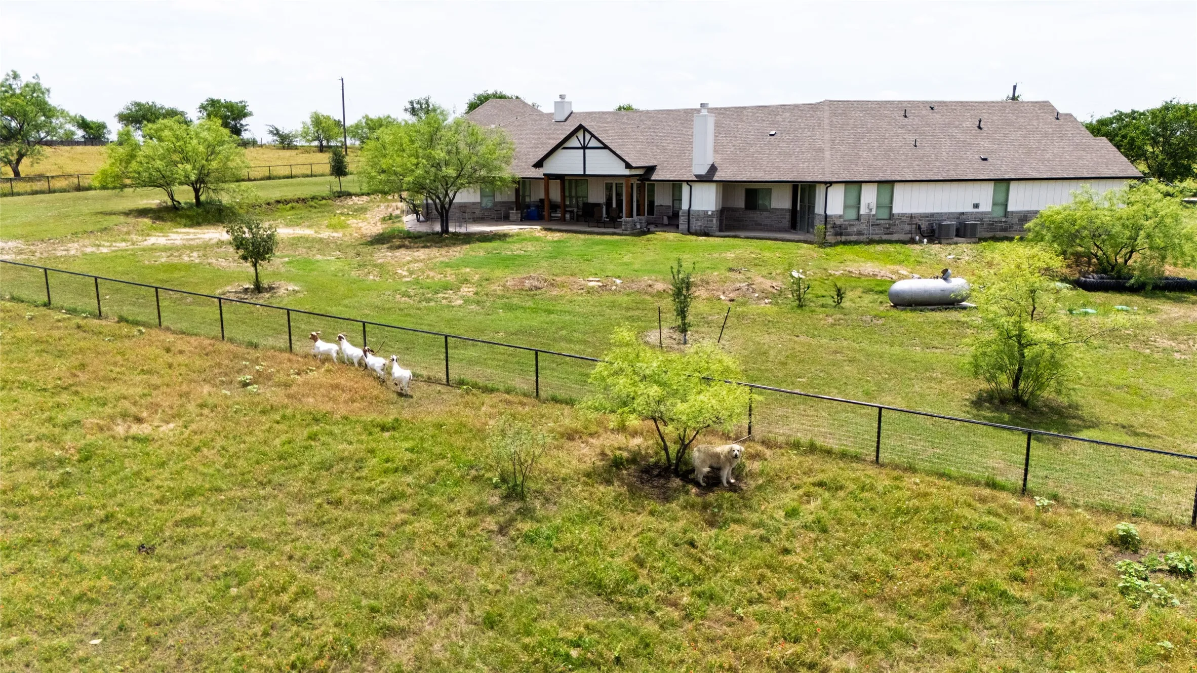 Single Family Residence For Sale in Wise County , 5559 CR 4010, Decatur, Texas 76234, 4 Bedroom, 2 Bathroom, 2 Garage spaces, 4,084 Sqft, built in 2023, Price $1,100,000, mls#21302611, Real Estate Agent in Decatur, Homes For Sale in Wise county, Homes For Sale in Decatur, Realtor in Decatur Texas, Real Estate Brokerage Independent Realty Texas, Luminita Cordes Realtor