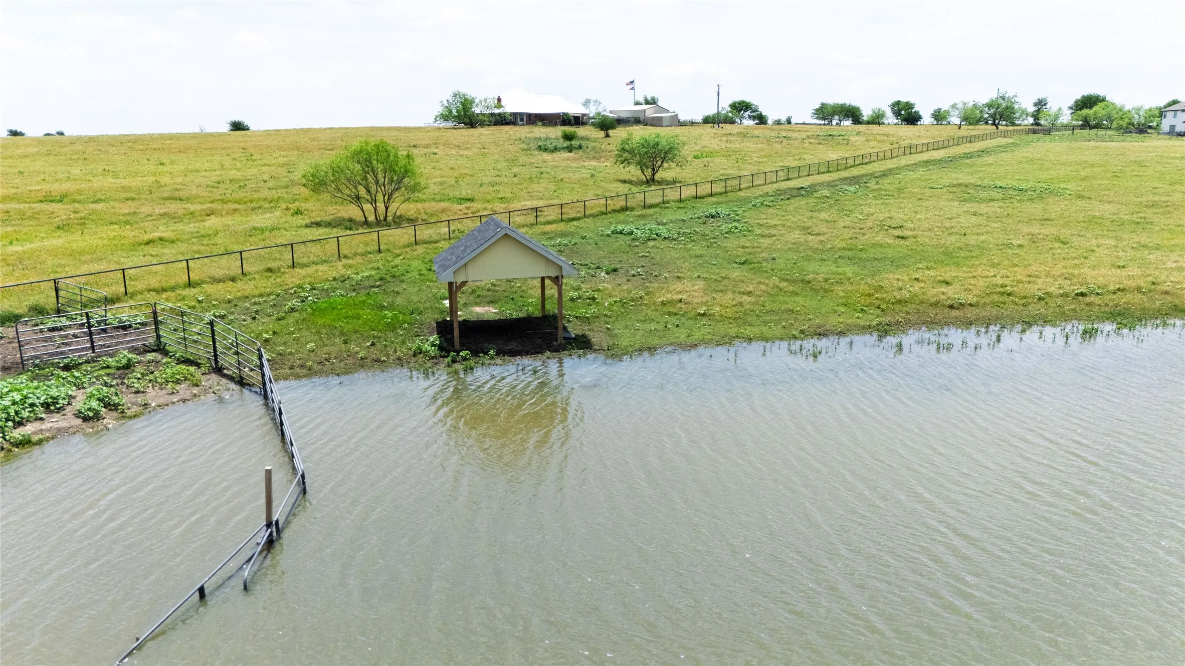 Single Family Residence For Sale in Wise County , 5559 CR 4010, Decatur, Texas 76234, 4 Bedroom, 2 Bathroom, 2 Garage spaces, 4,084 Sqft, built in 2023, Price $1,100,000, mls#21302611, Real Estate Agent in Decatur, Homes For Sale in Wise county, Homes For Sale in Decatur, Realtor in Decatur Texas, Real Estate Brokerage Independent Realty Texas, Luminita Cordes Realtor