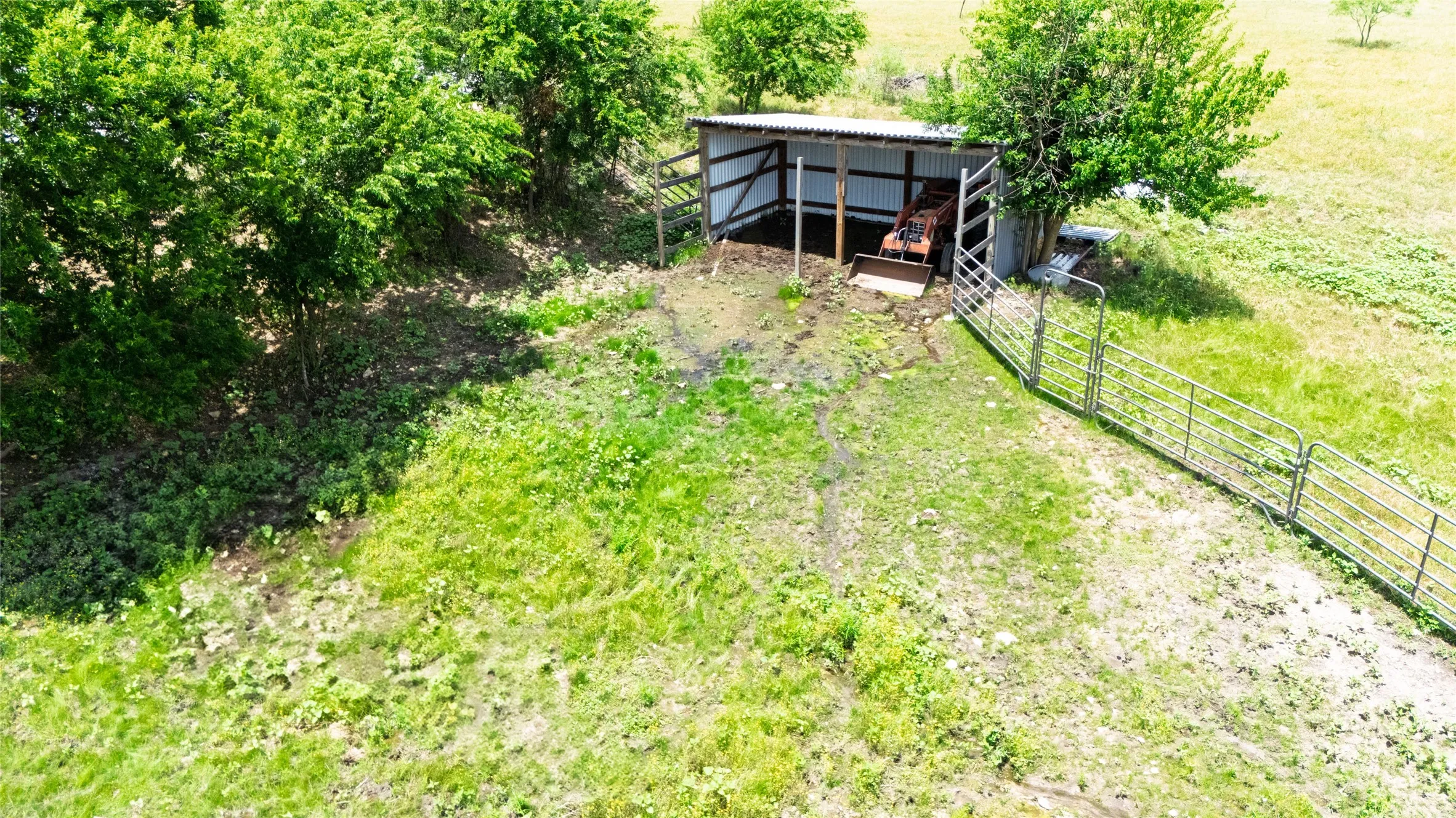 Single Family Residence For Sale in Wise County , 5559 CR 4010, Decatur, Texas 76234, 4 Bedroom, 2 Bathroom, 2 Garage spaces, 4,084 Sqft, built in 2023, Price $1,100,000, mls#21302611, Real Estate Agent in Decatur, Homes For Sale in Wise county, Homes For Sale in Decatur, Realtor in Decatur Texas, Real Estate Brokerage Independent Realty Texas, Luminita Cordes Realtor
