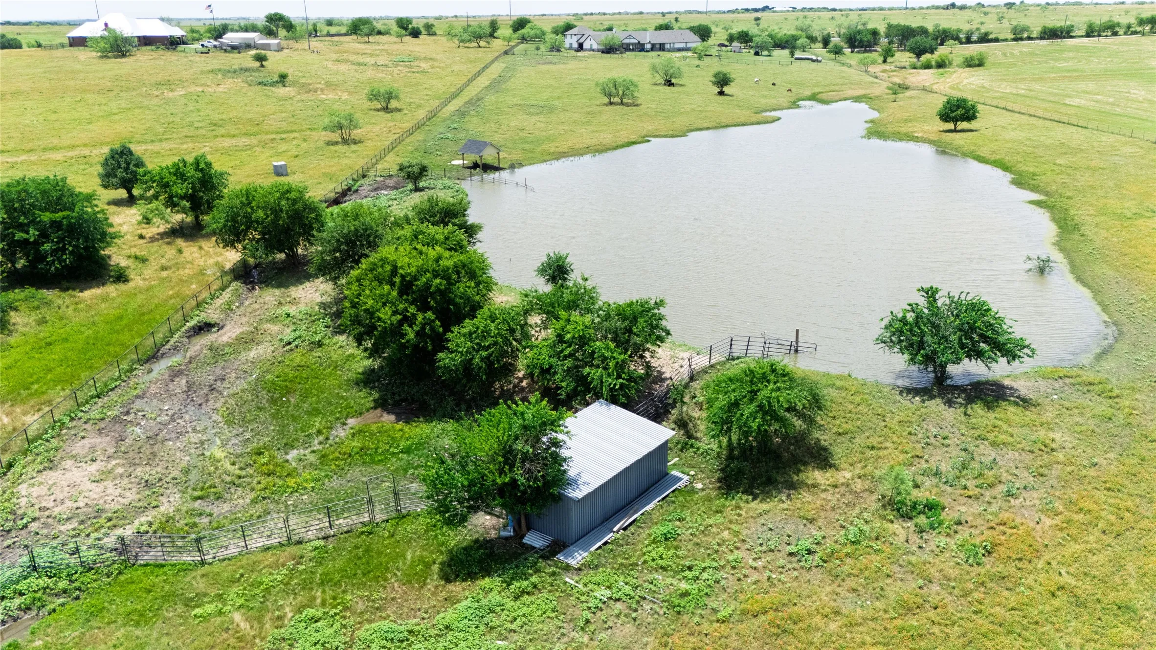 Single Family Residence For Sale in Wise County , 5559 CR 4010, Decatur, Texas 76234, 4 Bedroom, 2 Bathroom, 2 Garage spaces, 4,084 Sqft, built in 2023, Price $1,100,000, mls#21302611, Real Estate Agent in Decatur, Homes For Sale in Wise county, Homes For Sale in Decatur, Realtor in Decatur Texas, Real Estate Brokerage Independent Realty Texas, Luminita Cordes Realtor