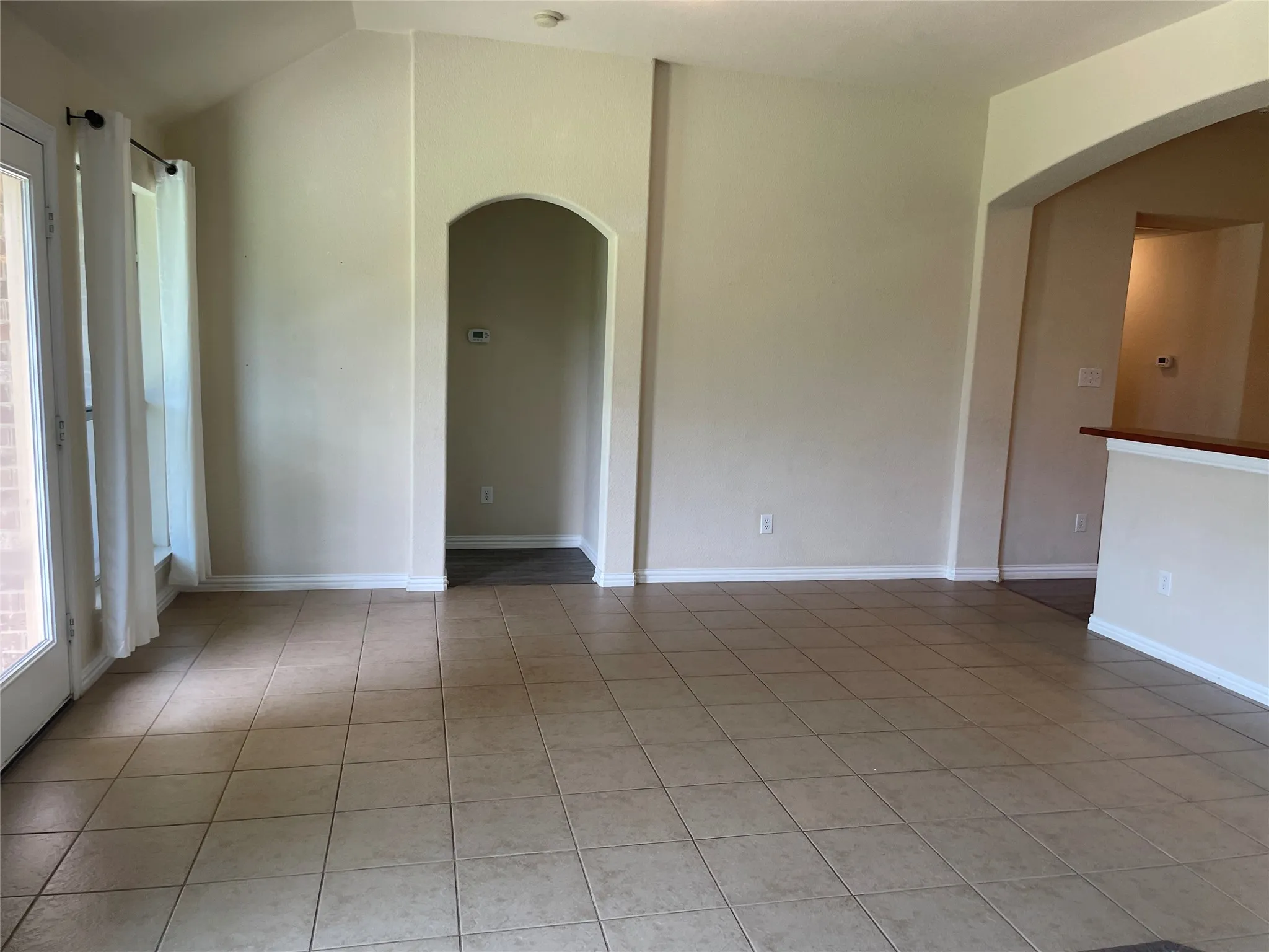 Single Family Residence For Rent in Denton County , 421 Brighton Street, Roanoke, Texas 76262, 4 Bedroom, 3 Bathroom, 2 Garage spaces, 2,676 Sqft, built in 2008, mls#21302528, Real Estate Agent in Roanoke, Homes For Rent in Denton county, Homes For Rent in Roanoke, Realtor in Roanoke Texas, Real Estate Brokerage Independent Realty Texas, Luminita Cordes Realtor