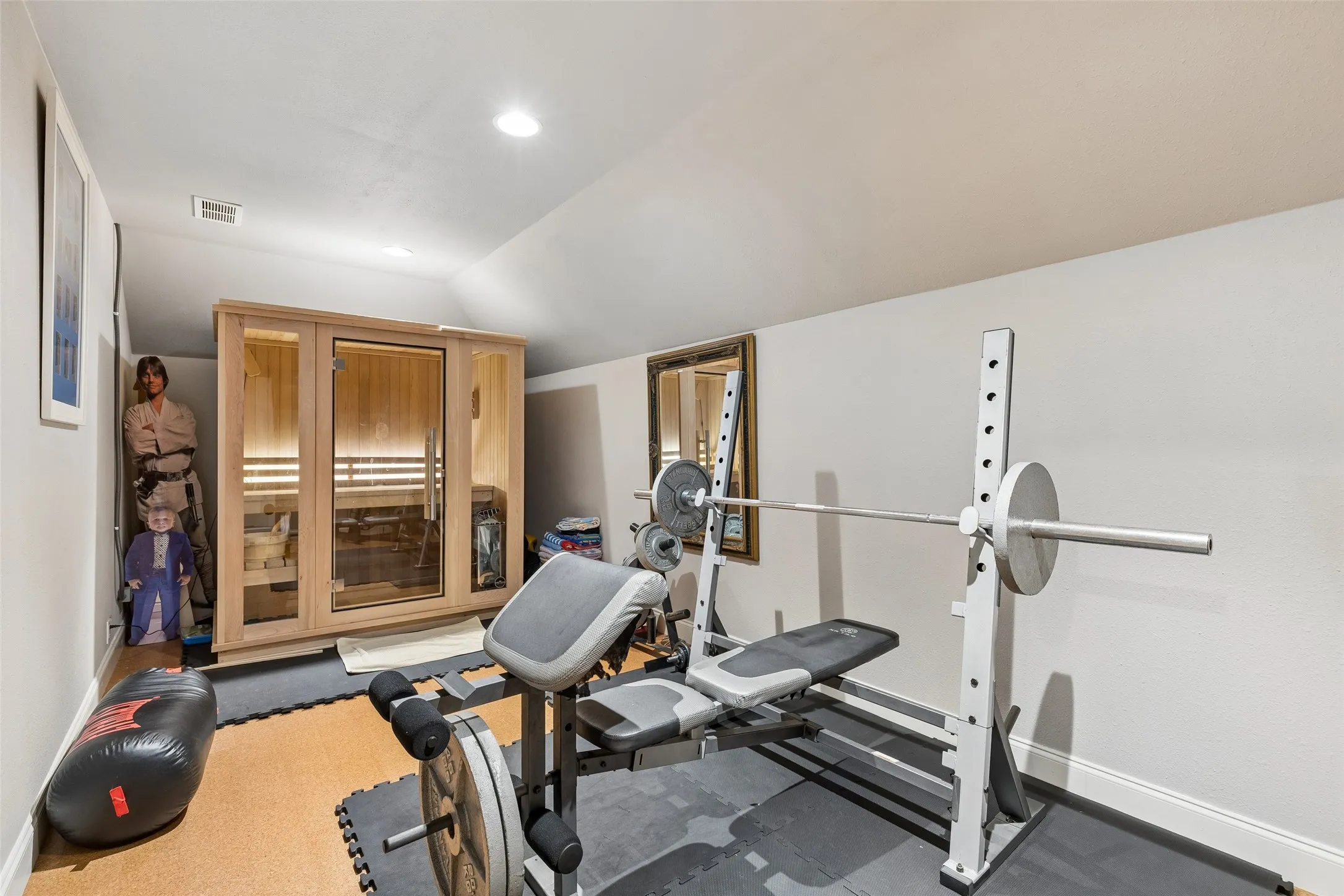Single Family Residence For Sale in Denton County , 7202 Greystone Lane, Frisco, Texas 75034, 5 Bedroom, 6 Bathroom, 3 Garage spaces, 5,257 Sqft, built in 2013, mls#21302602, Real Estate Agent in Frisco, Homes For Sale in Denton county, Homes For Sale in Frisco, Realtor in Frisco Texas, Real Estate Brokerage Independent Realty Texas, Luminita Cordes Realtor