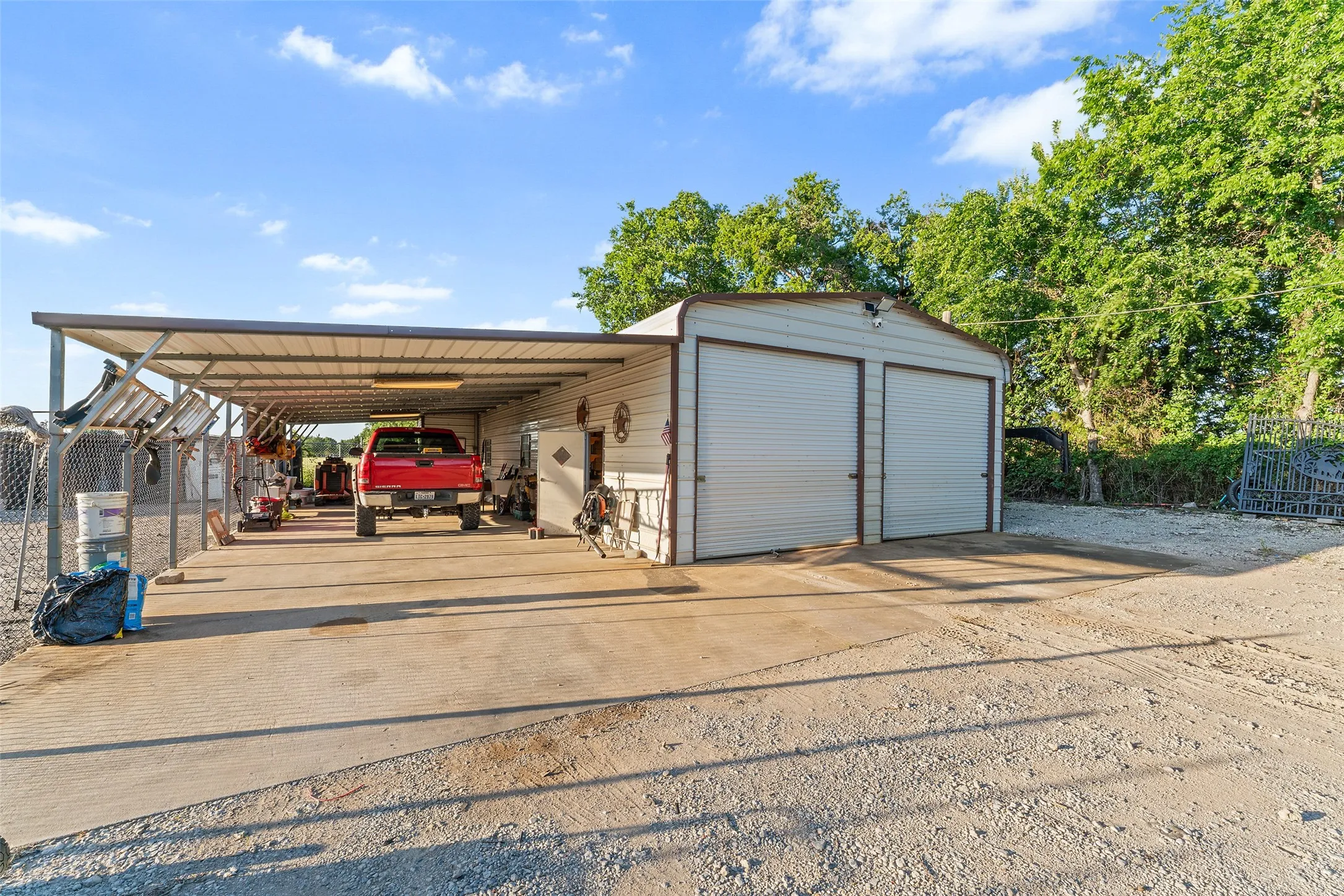 view for the 2nd living space and 2nd garage