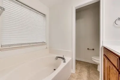 Single Family Residence For Rent in Denton County , 205 Tonto Street, Aubrey, Texas 76227, 3 Bedroom, 2 Bathroom, 2 Garage spaces, 1,207 Sqft, built in 2008, mls#21280978, Real Estate Agent in Aubrey, Homes For Rent in Denton county, Homes For Rent in Aubrey, Realtor in Aubrey Texas, Real Estate Brokerage Independent Realty Texas, Luminita Cordes Realtor