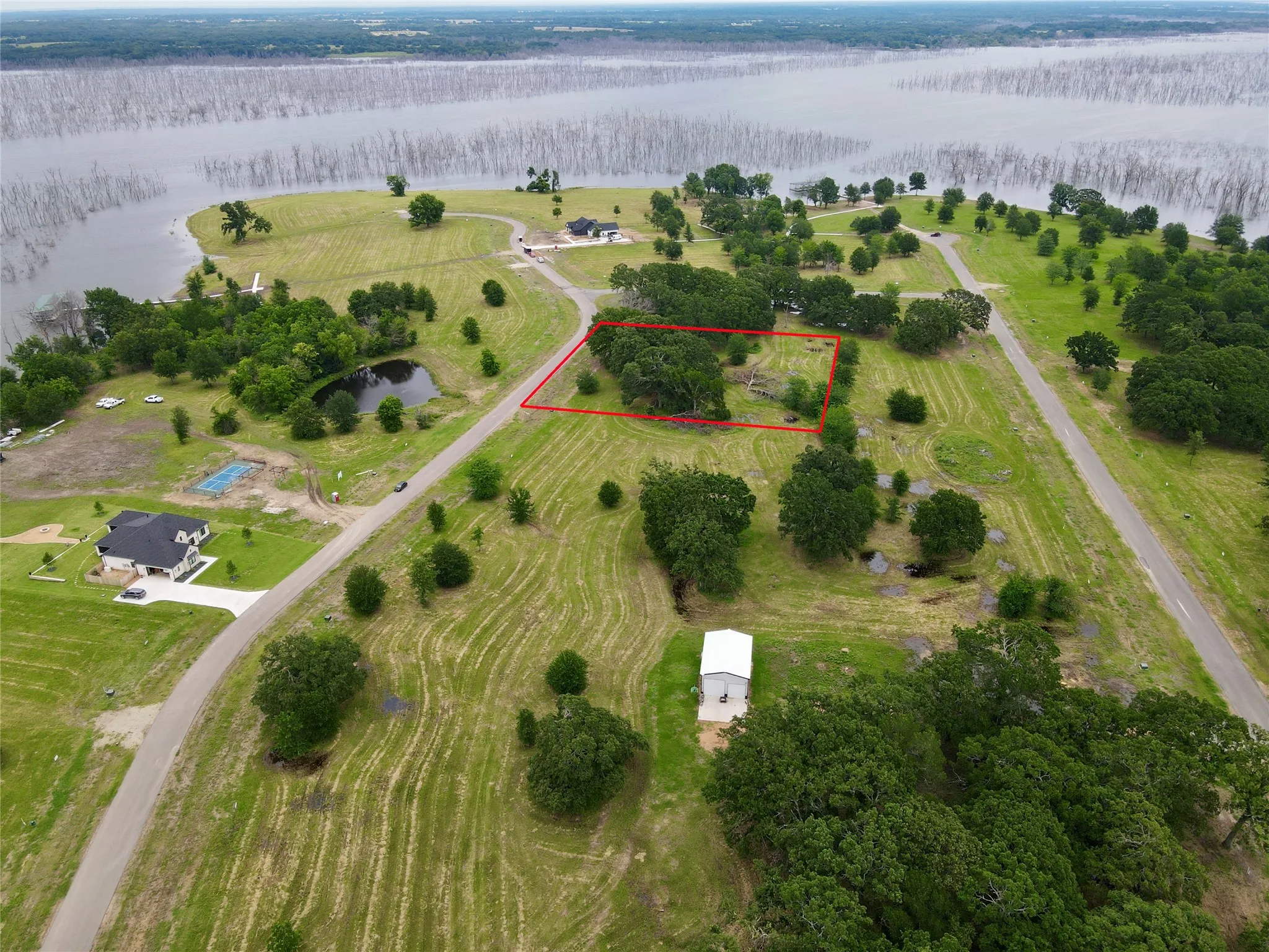 Unimproved Land For Sale in Fannin County , 430 Shoreline Drive, Dodd City, Texas 75438, 0, 0, Garage spaces, 0 Sqft, built in 0, Price $249,999, mls#21300639, Real Estate Agent in Dodd City, Homes For Sale in Fannin county, Homes For Sale in Dodd City, Realtor in Dodd City Texas, Real Estate Brokerage Independent Realty Texas, Luminita Cordes Realtor