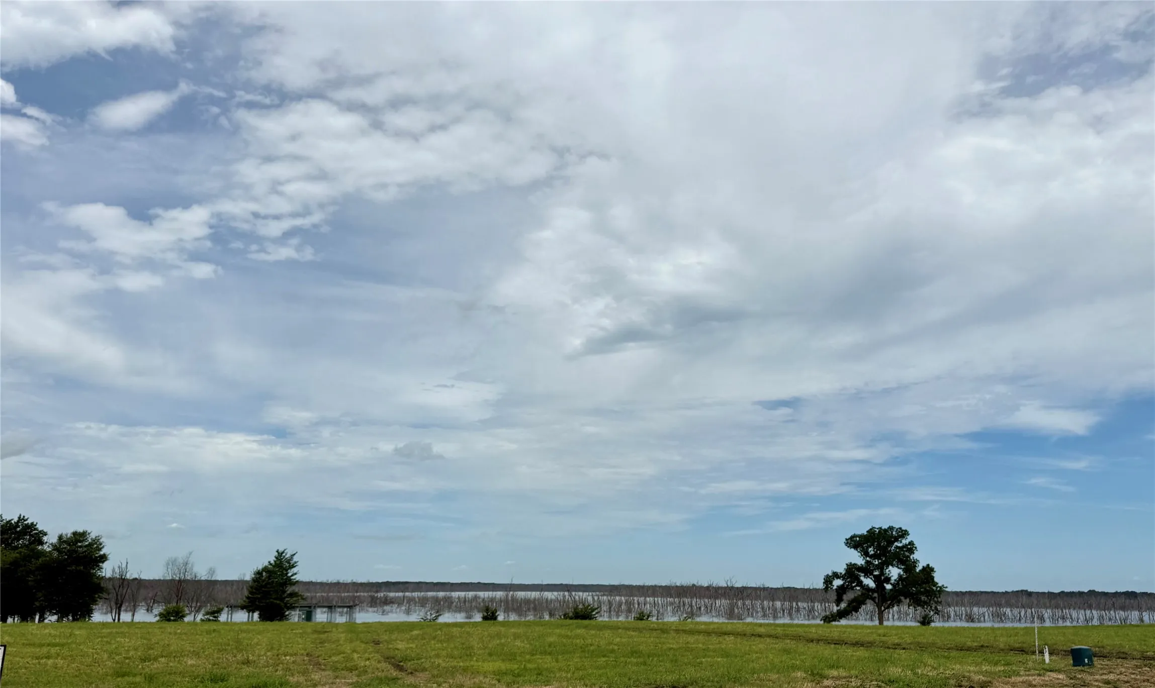 Unimproved Land For Sale in Fannin County , 430 Shoreline Drive, Dodd City, Texas 75438, 0, 0, Garage spaces, 0 Sqft, built in 0, Price $249,999, mls#21300639, Real Estate Agent in Dodd City, Homes For Sale in Fannin county, Homes For Sale in Dodd City, Realtor in Dodd City Texas, Real Estate Brokerage Independent Realty Texas, Luminita Cordes Realtor
