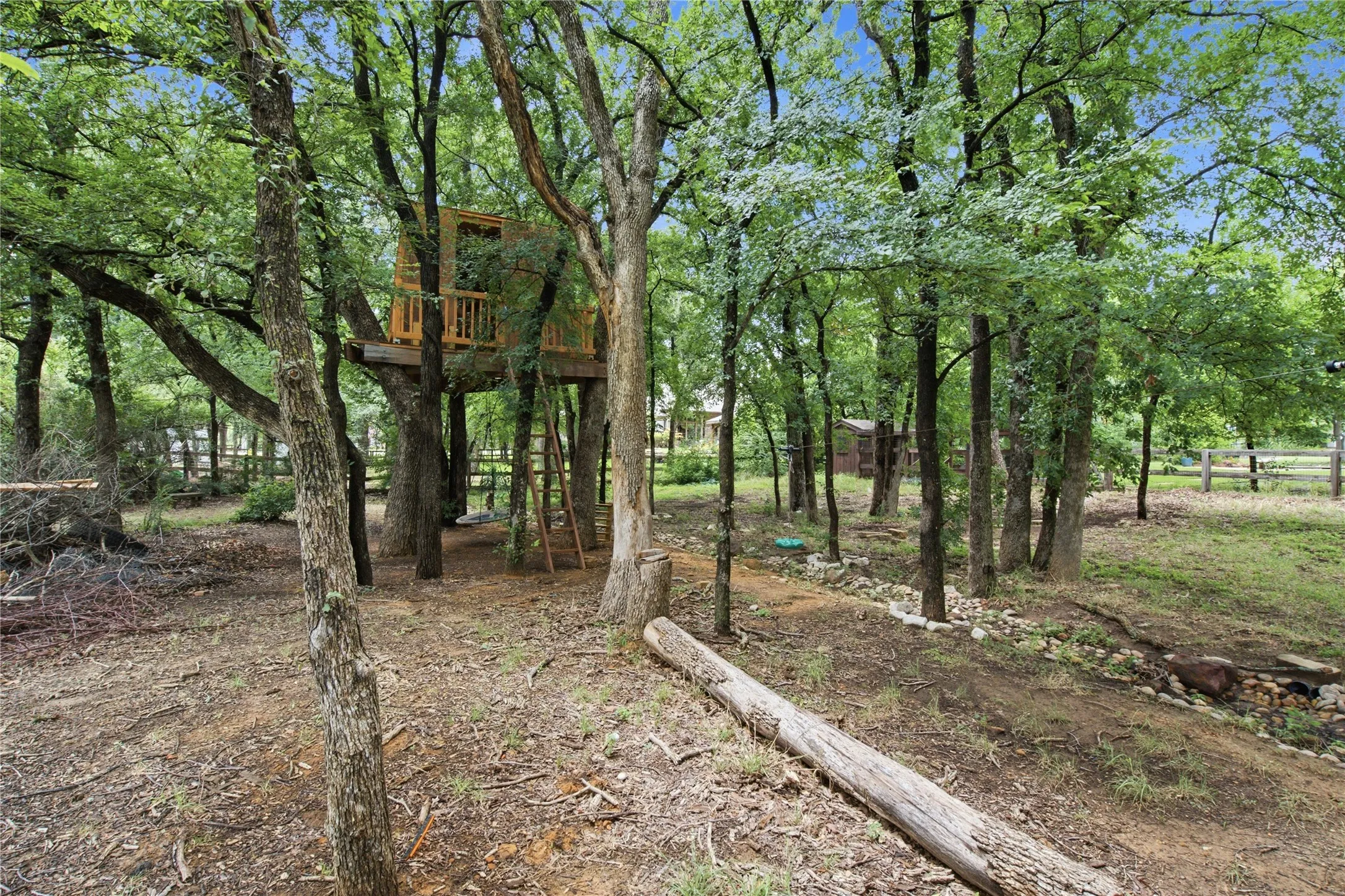 treehouse