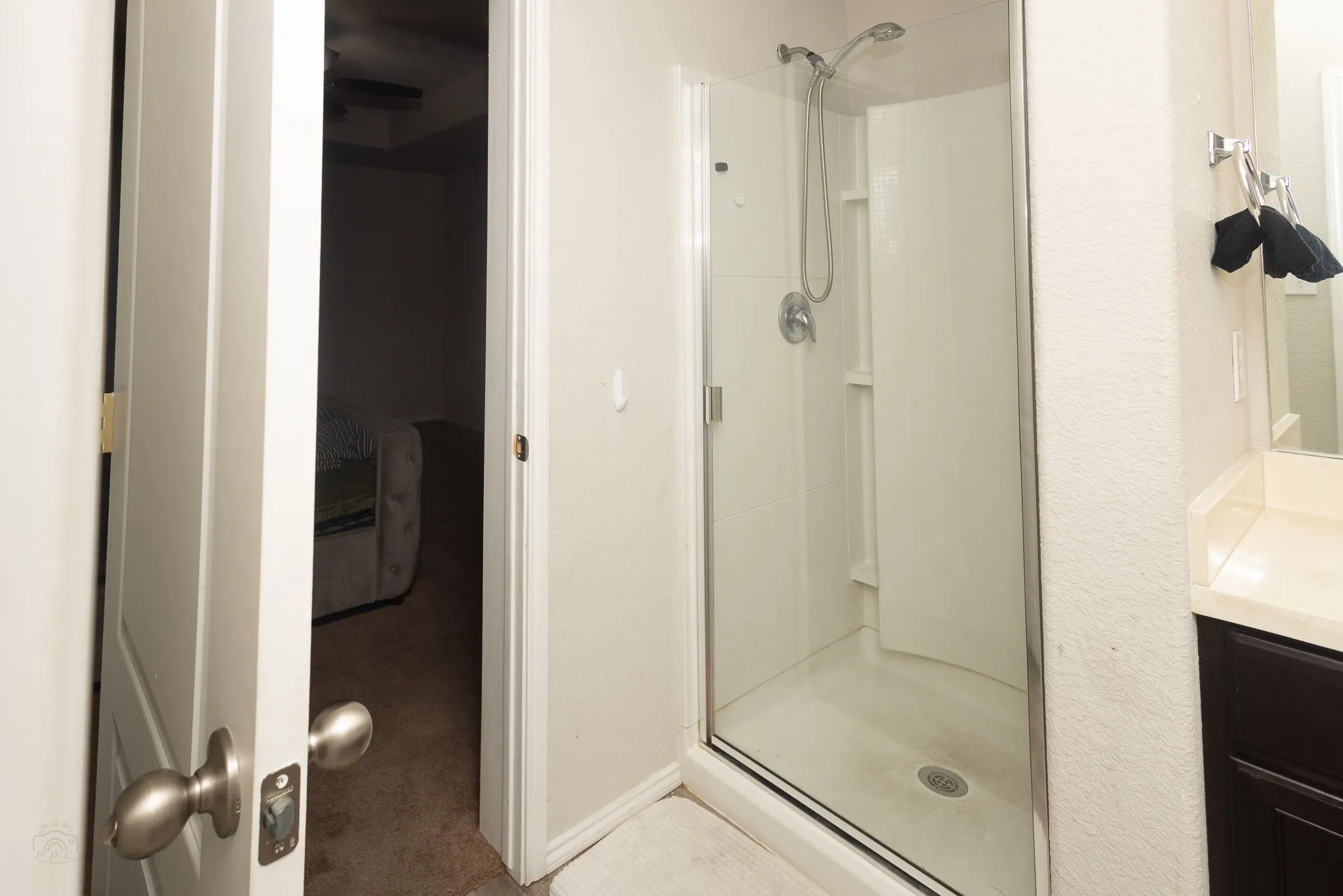 Single Family Residence For Sale in Tarrant County , 6249 Topsail Drive, Fort Worth, Texas 76179, 3 Bedroom, 2 Bathroom, 2 Garage spaces, 1,949 Sqft, built in 2017, mls#21295610, Real Estate Agent in Fort Worth, Homes For Sale in Tarrant county, Homes For Sale in Fort Worth, Realtor in Fort Worth Texas, Real Estate Brokerage Independent Realty Texas, Luminita Cordes Realtor