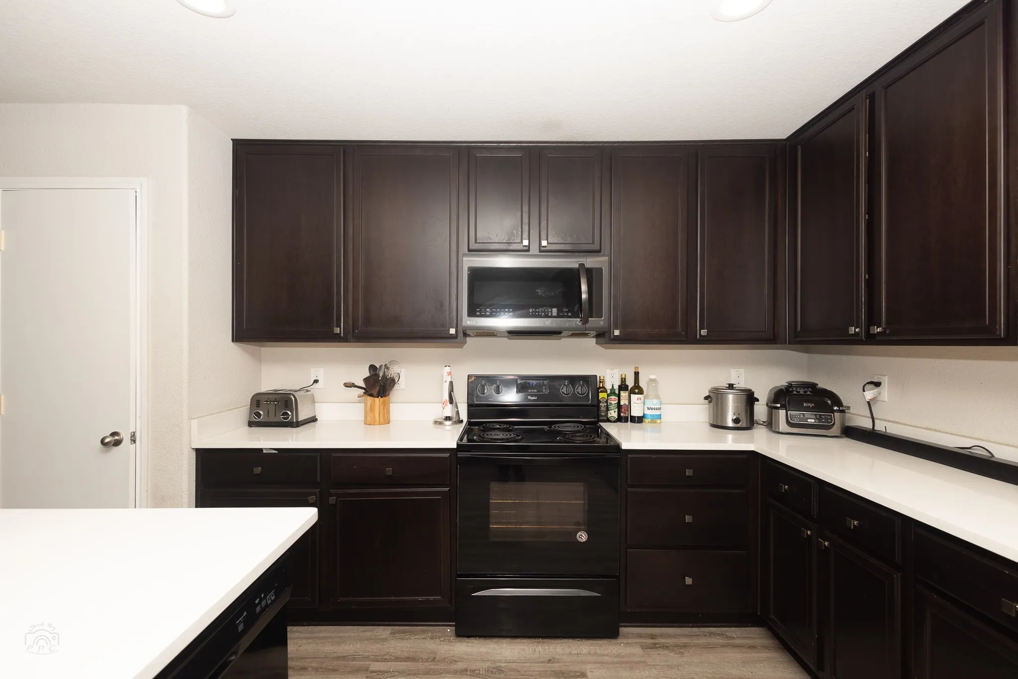 Single Family Residence For Sale in Tarrant County , 6249 Topsail Drive, Fort Worth, Texas 76179, 3 Bedroom, 2 Bathroom, 2 Garage spaces, 1,949 Sqft, built in 2017, mls#21295610, Real Estate Agent in Fort Worth, Homes For Sale in Tarrant county, Homes For Sale in Fort Worth, Realtor in Fort Worth Texas, Real Estate Brokerage Independent Realty Texas, Luminita Cordes Realtor