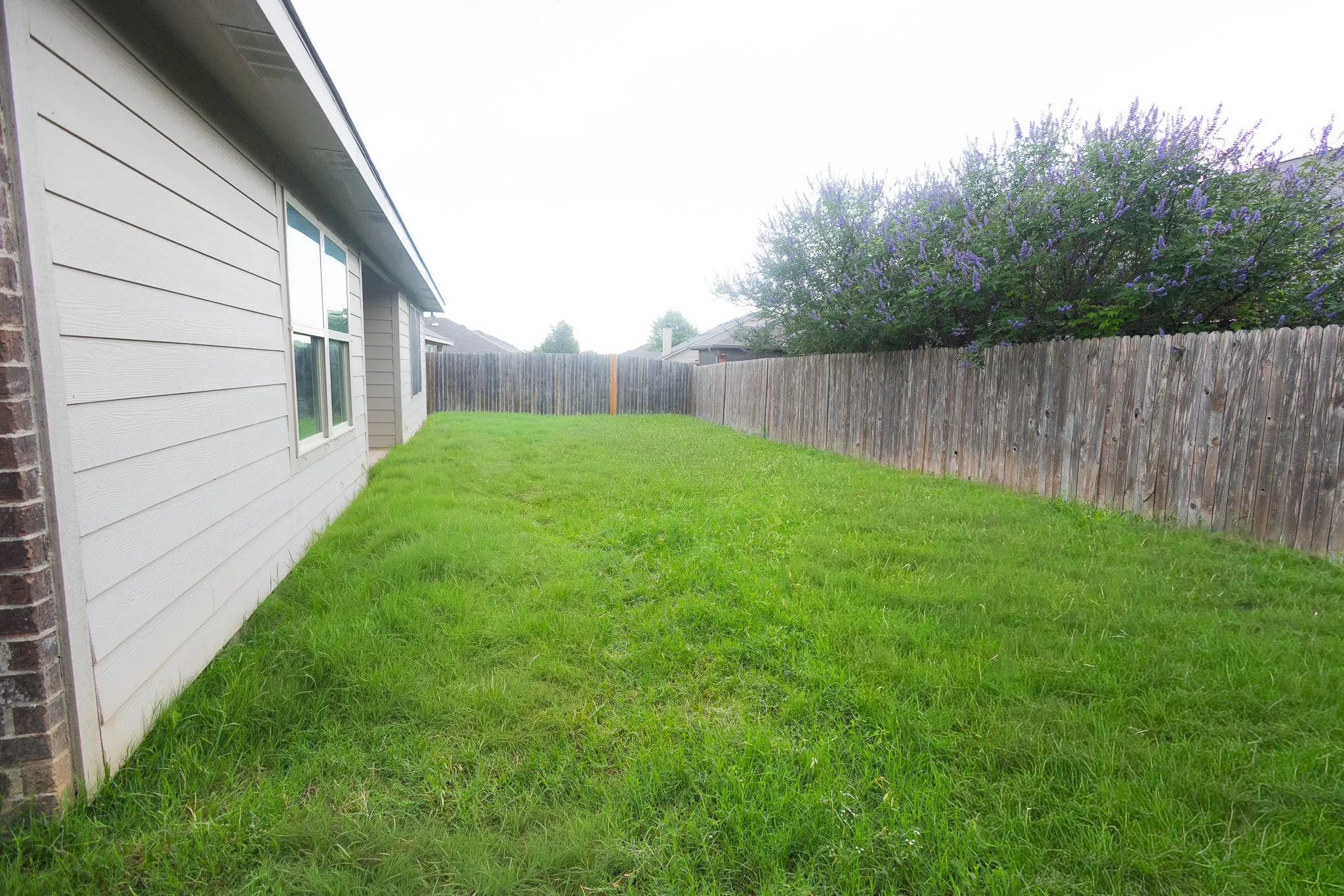 Single Family Residence For Sale in Tarrant County , 6249 Topsail Drive, Fort Worth, Texas 76179, 3 Bedroom, 2 Bathroom, 2 Garage spaces, 1,949 Sqft, built in 2017, mls#21295610, Real Estate Agent in Fort Worth, Homes For Sale in Tarrant county, Homes For Sale in Fort Worth, Realtor in Fort Worth Texas, Real Estate Brokerage Independent Realty Texas, Luminita Cordes Realtor