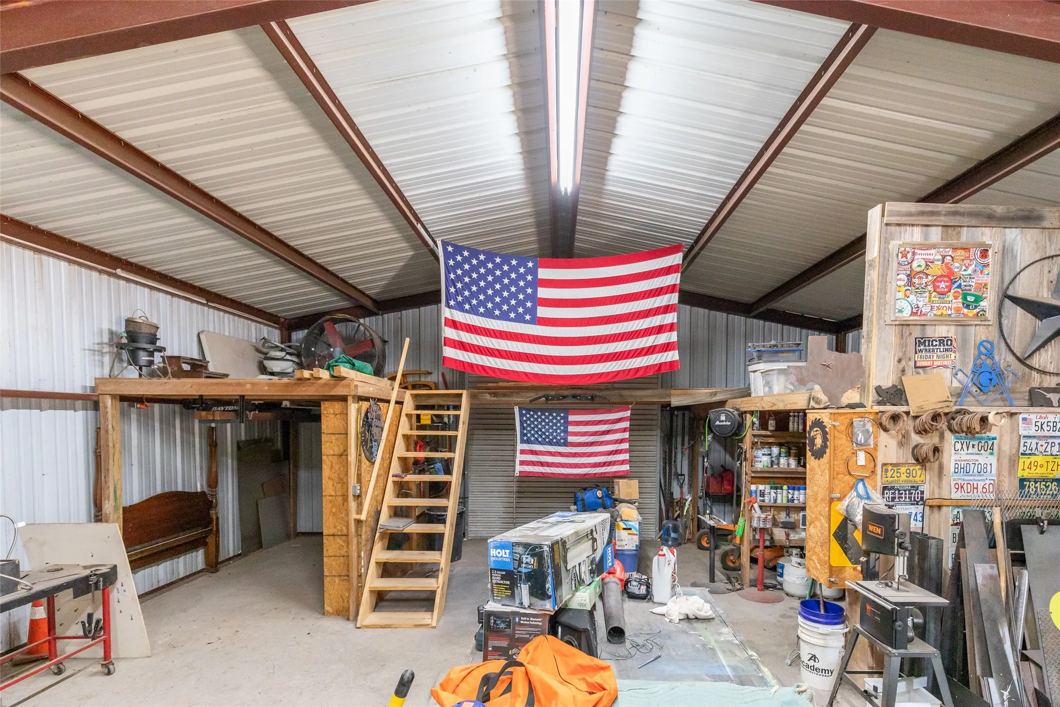 Single Family Residence For Sale in Taylor County , 218 County Road 256, Abilene, Texas 79606, 4 Bedroom, 2 Bathroom, 2 Garage spaces, 2,433 Sqft, built in 2012, mls#21298159, Real Estate Agent in Abilene, Homes For Sale in Taylor county, Homes For Sale in Abilene, Realtor in Abilene Texas, Real Estate Brokerage Independent Realty Texas, Luminita Cordes Realtor