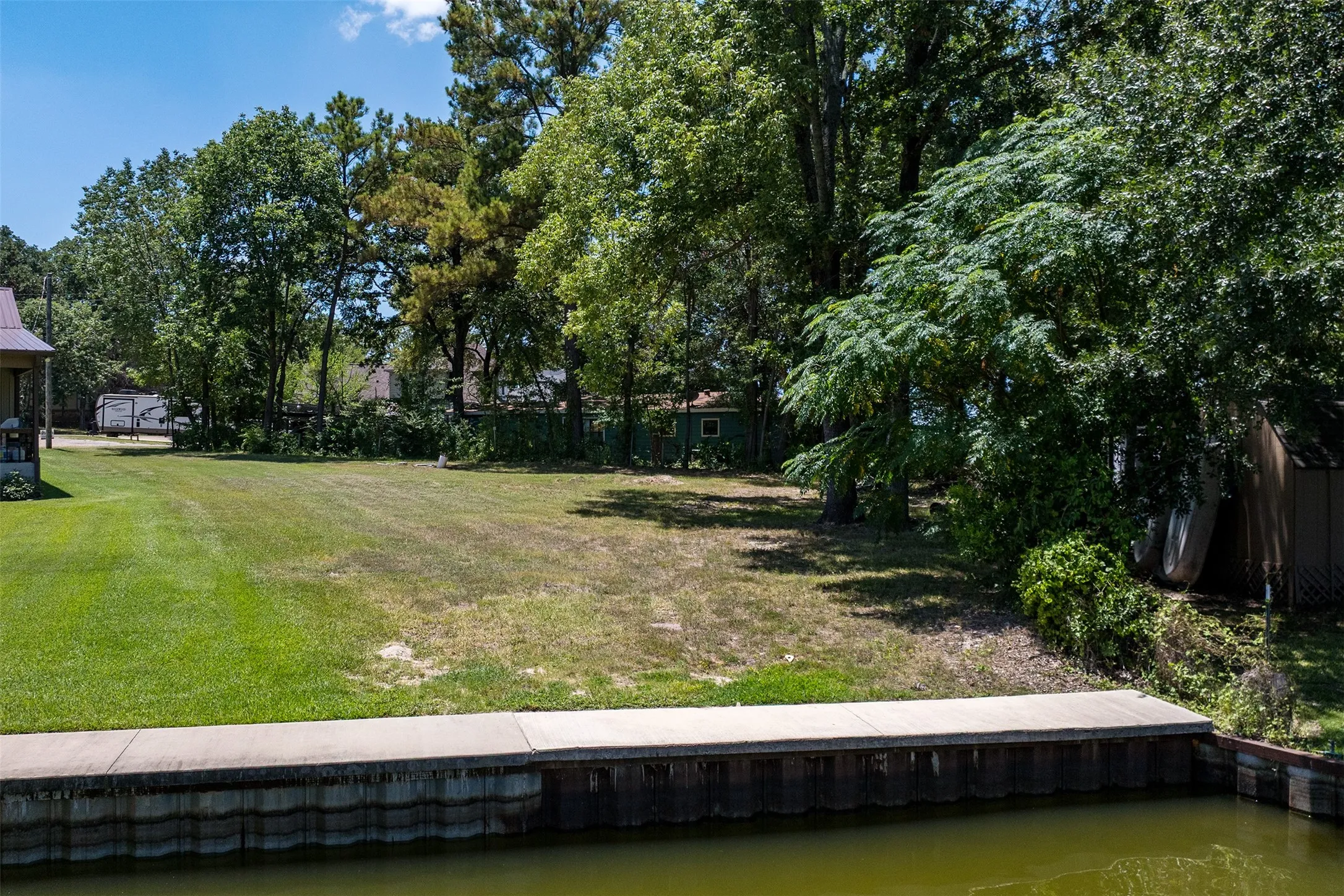Unimproved Land For Sale in Henderson County , 122 Dowdy, Mabank, Texas 75156, 0, 0, Garage spaces, 0 Sqft, built in 0, Price $185,000, mls#21302820, Real Estate Agent in Mabank, Homes For Sale in Henderson county, Homes For Sale in Mabank, Realtor in Mabank Texas, Real Estate Brokerage Independent Realty Texas, Luminita Cordes Realtor
