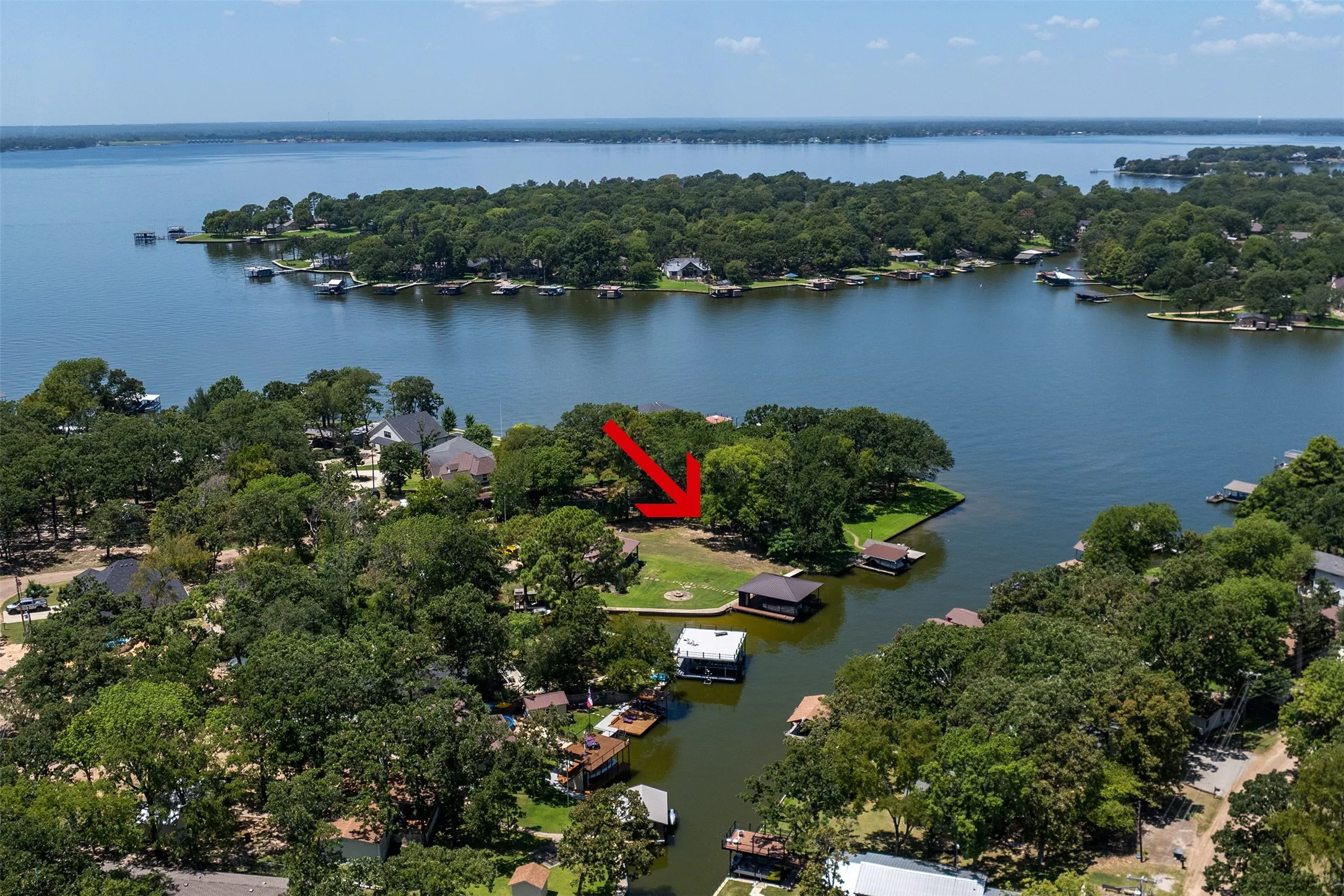 Unimproved Land For Sale in Henderson County , 122 Dowdy, Mabank, Texas 75156, 0, 0, Garage spaces, 0 Sqft, built in 0, Price $185,000, mls#21302820, Real Estate Agent in Mabank, Homes For Sale in Henderson county, Homes For Sale in Mabank, Realtor in Mabank Texas, Real Estate Brokerage Independent Realty Texas, Luminita Cordes Realtor