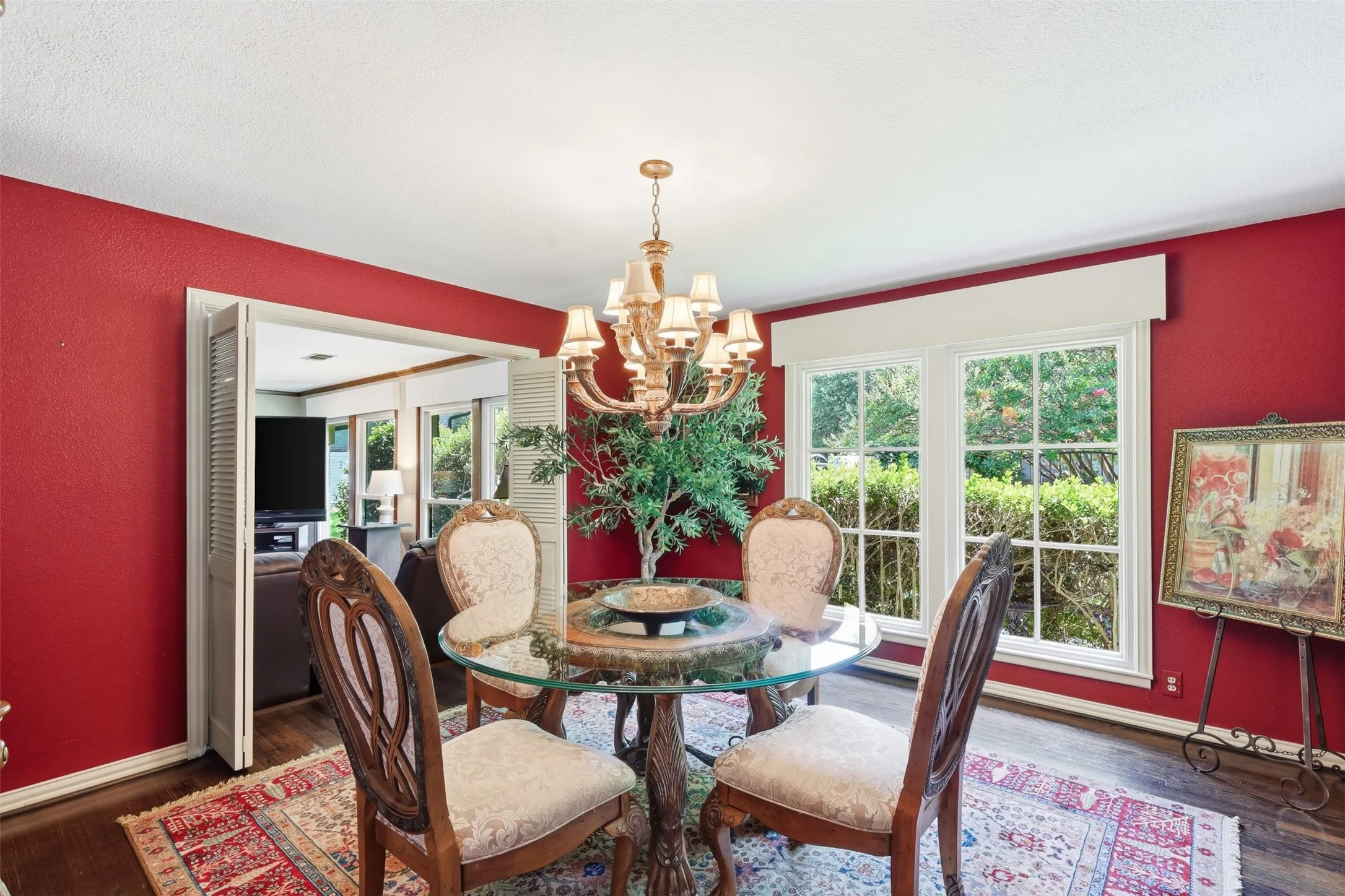 Single Family Residence For Sale in Tarrant County , 4004 Angus Drive, Fort Worth, Texas 76116, 4 Bedroom, 4 Bathroom, 2 Garage spaces, 5,178 Sqft, built in 1960, mls#21302817, Real Estate Agent in Fort Worth, Homes For Sale in Tarrant county, Homes For Sale in Fort Worth, Realtor in Fort Worth Texas, Real Estate Brokerage Independent Realty Texas, Luminita Cordes Realtor