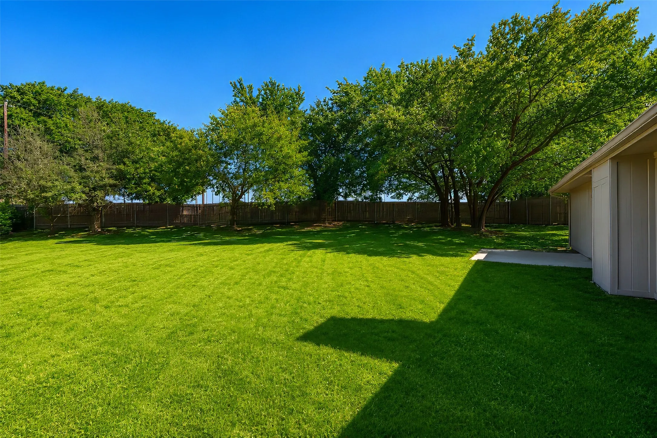 Single Family Residence For Sale in Wise County , 501 Brookfield Drive, Boyd, Texas 76023, 3 Bedroom, 2 Bathroom, 2 Garage spaces, 1,388 Sqft, built in 2002, mls#21302830, Real Estate Agent in Boyd, Homes For Sale in Wise county, Homes For Sale in Boyd, Realtor in Boyd Texas, Real Estate Brokerage Independent Realty Texas, Luminita Cordes Realtor