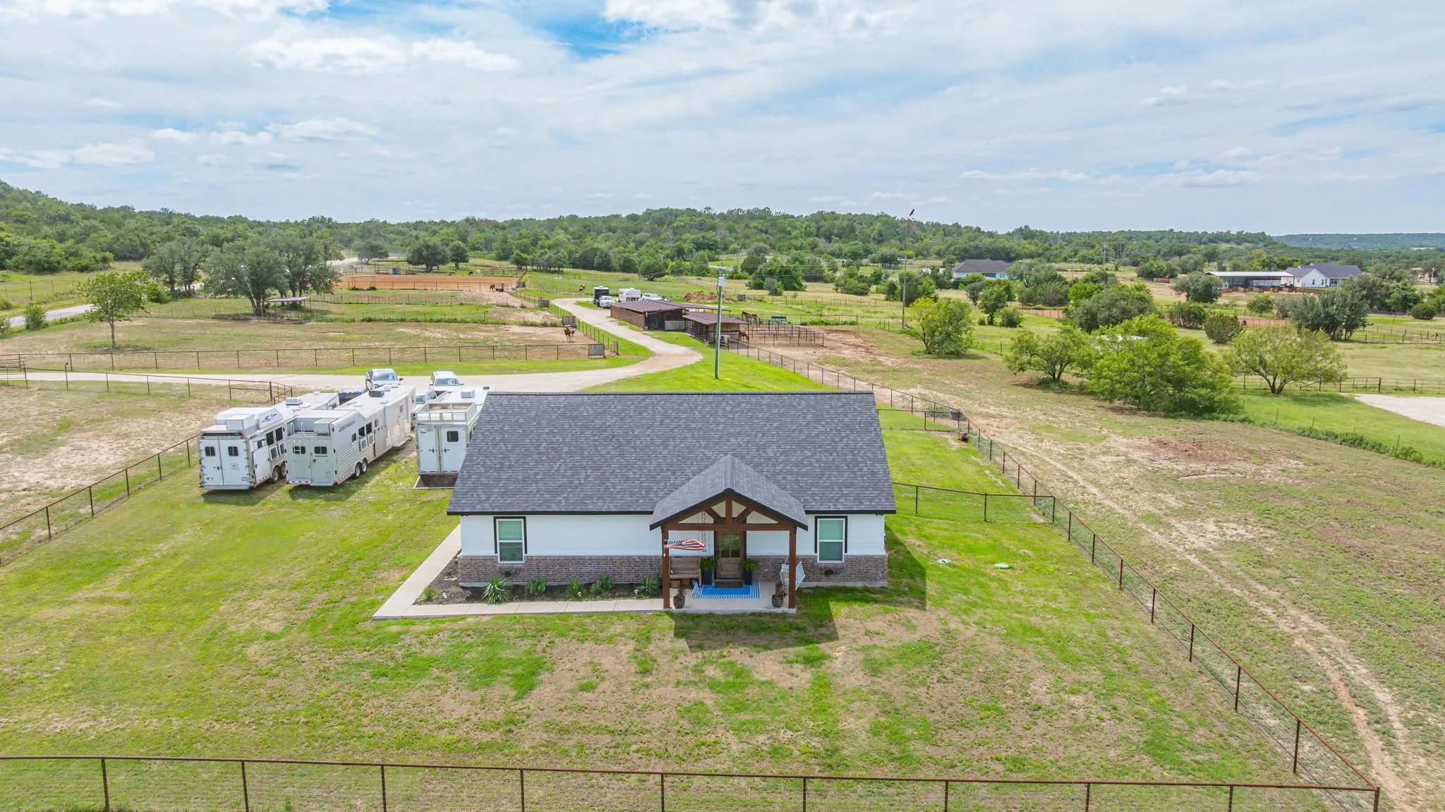 Single Family Residence For Sale in Erath County , 930 County Road 161 Road, Stephenville, Texas 76401, 3 Bedroom, 2 Bathroom, Garage spaces, 1,794 Sqft, built in 2020, Price $975,000, mls#21302657, Real Estate Agent in Stephenville, Homes For Sale in Erath county, Homes For Sale in Stephenville, Realtor in Stephenville Texas, Real Estate Brokerage Independent Realty Texas, Luminita Cordes Realtor