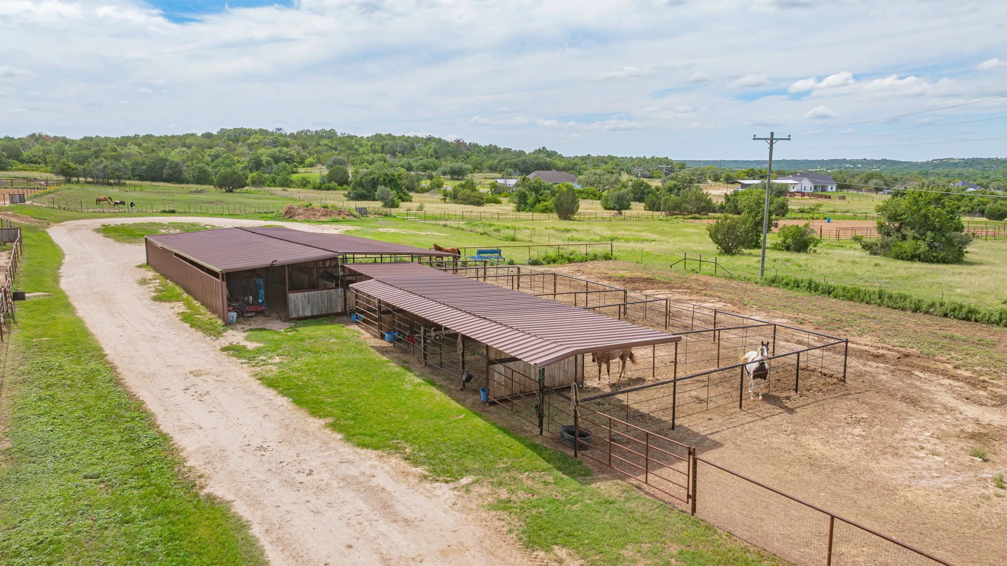 Single Family Residence For Sale in Erath County , 930 County Road 161 Road, Stephenville, Texas 76401, 3 Bedroom, 2 Bathroom, Garage spaces, 1,794 Sqft, built in 2020, Price $975,000, mls#21302657, Real Estate Agent in Stephenville, Homes For Sale in Erath county, Homes For Sale in Stephenville, Realtor in Stephenville Texas, Real Estate Brokerage Independent Realty Texas, Luminita Cordes Realtor