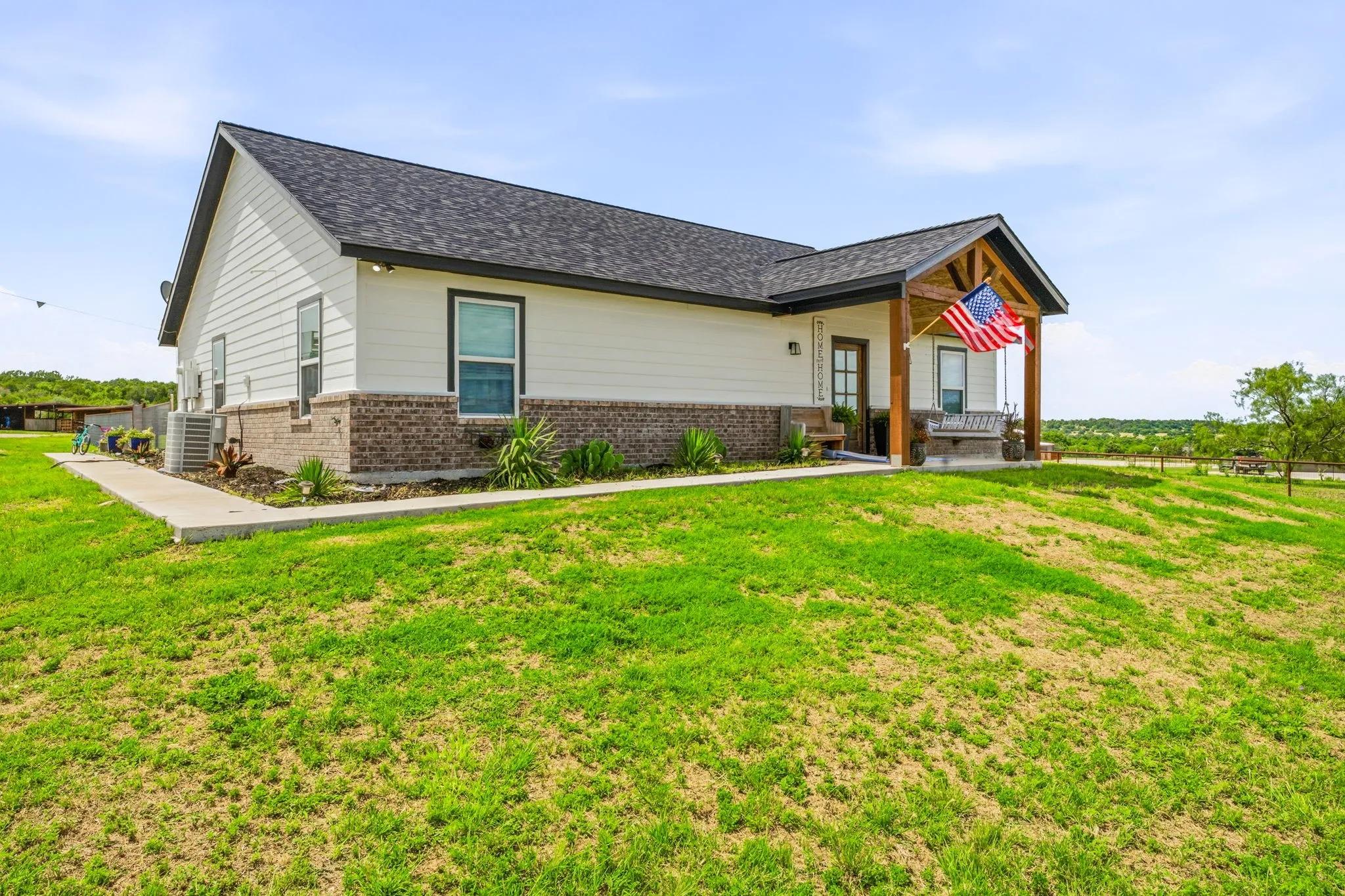 Single Family Residence For Sale in Erath County , 930 County Road 161 Road, Stephenville, Texas 76401, 3 Bedroom, 2 Bathroom, Garage spaces, 1,794 Sqft, built in 2020, Price $975,000, mls#21302657, Real Estate Agent in Stephenville, Homes For Sale in Erath county, Homes For Sale in Stephenville, Realtor in Stephenville Texas, Real Estate Brokerage Independent Realty Texas, Luminita Cordes Realtor