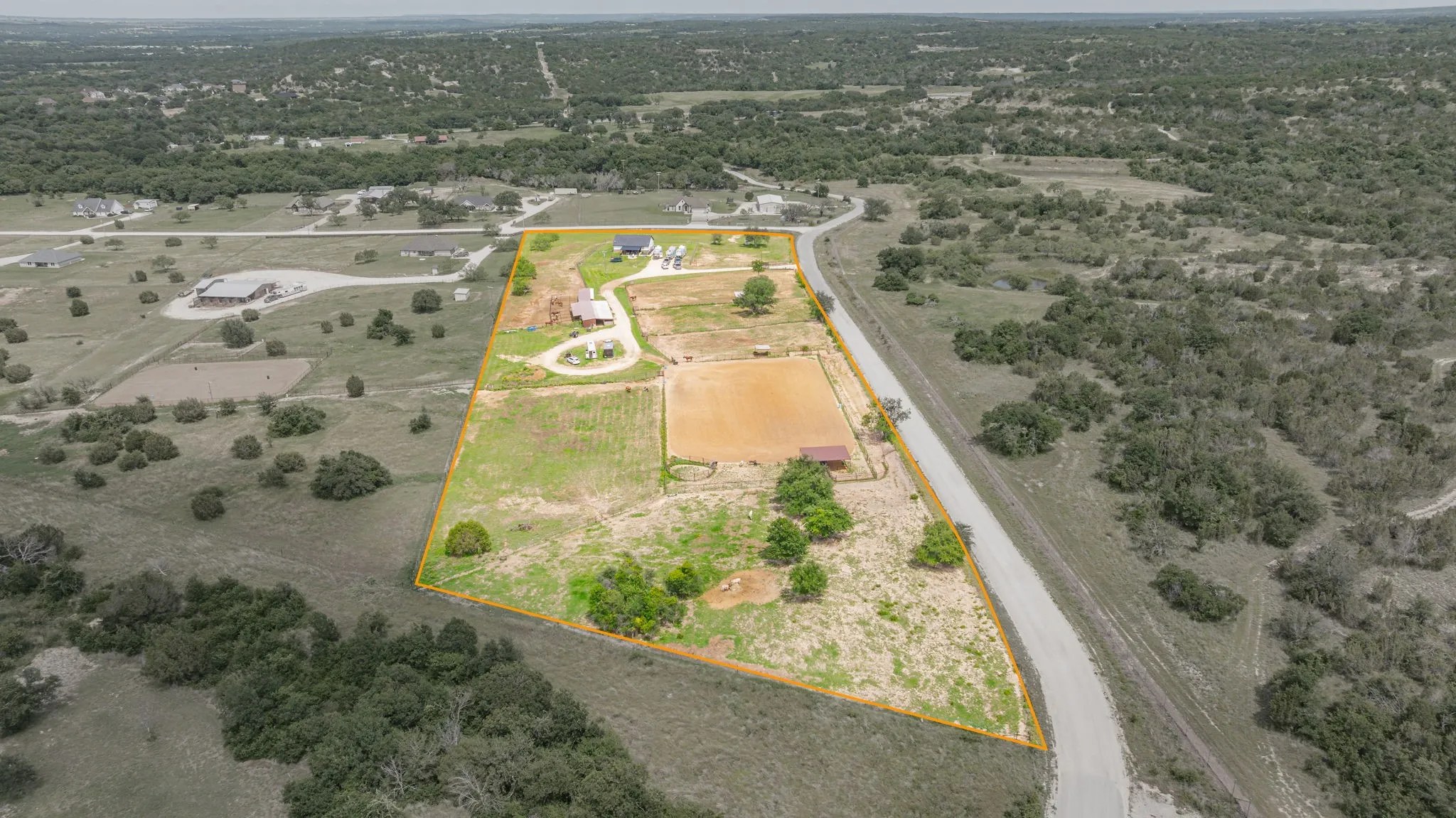 Single Family Residence For Sale in Erath County , 930 County Road 161 Road, Stephenville, Texas 76401, 3 Bedroom, 2 Bathroom, Garage spaces, 1,794 Sqft, built in 2020, Price $975,000, mls#21302657, Real Estate Agent in Stephenville, Homes For Sale in Erath county, Homes For Sale in Stephenville, Realtor in Stephenville Texas, Real Estate Brokerage Independent Realty Texas, Luminita Cordes Realtor