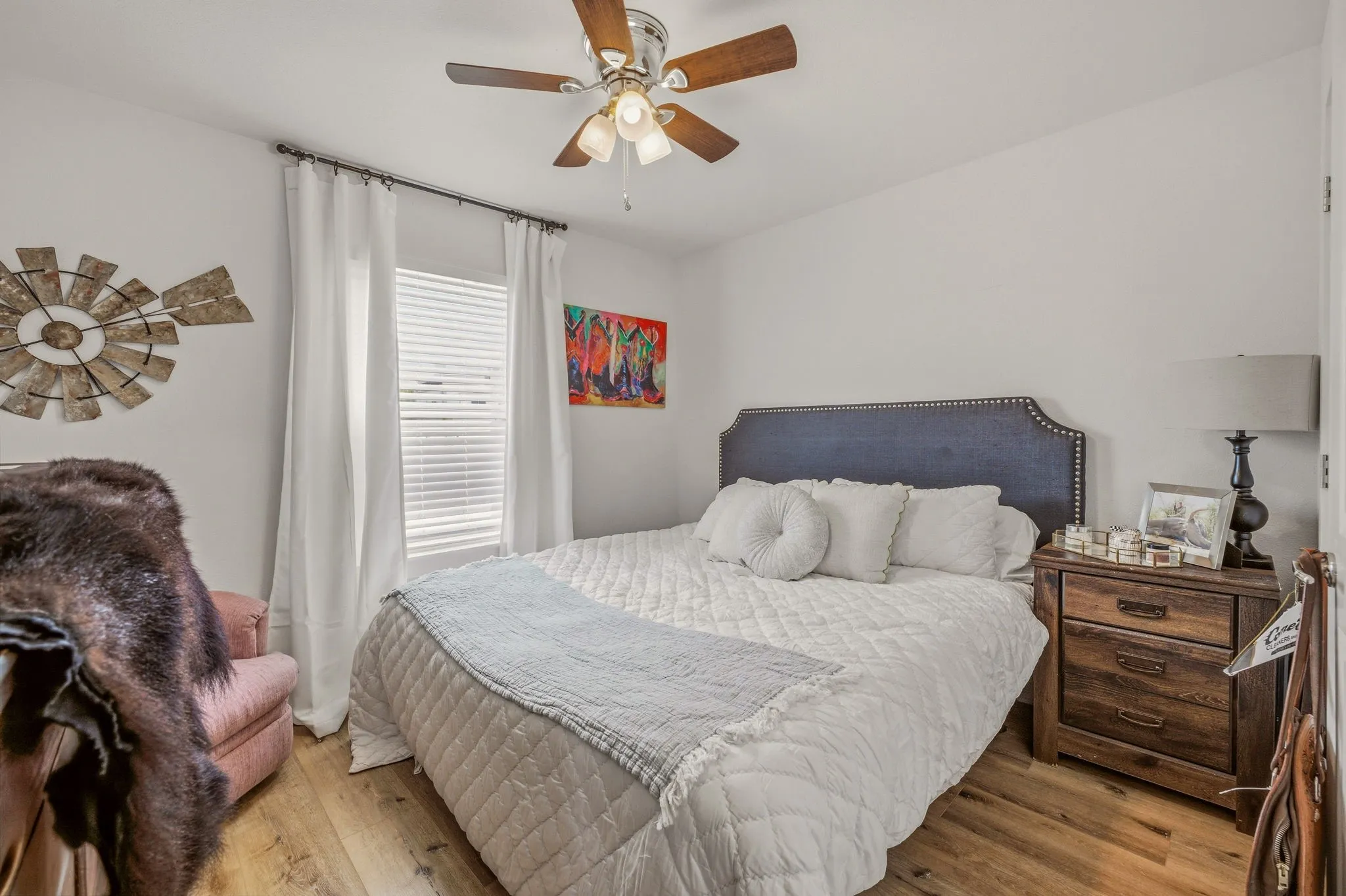 Single Family Residence For Sale in Erath County , 930 County Road 161 Road, Stephenville, Texas 76401, 3 Bedroom, 2 Bathroom, Garage spaces, 1,794 Sqft, built in 2020, Price $975,000, mls#21302657, Real Estate Agent in Stephenville, Homes For Sale in Erath county, Homes For Sale in Stephenville, Realtor in Stephenville Texas, Real Estate Brokerage Independent Realty Texas, Luminita Cordes Realtor