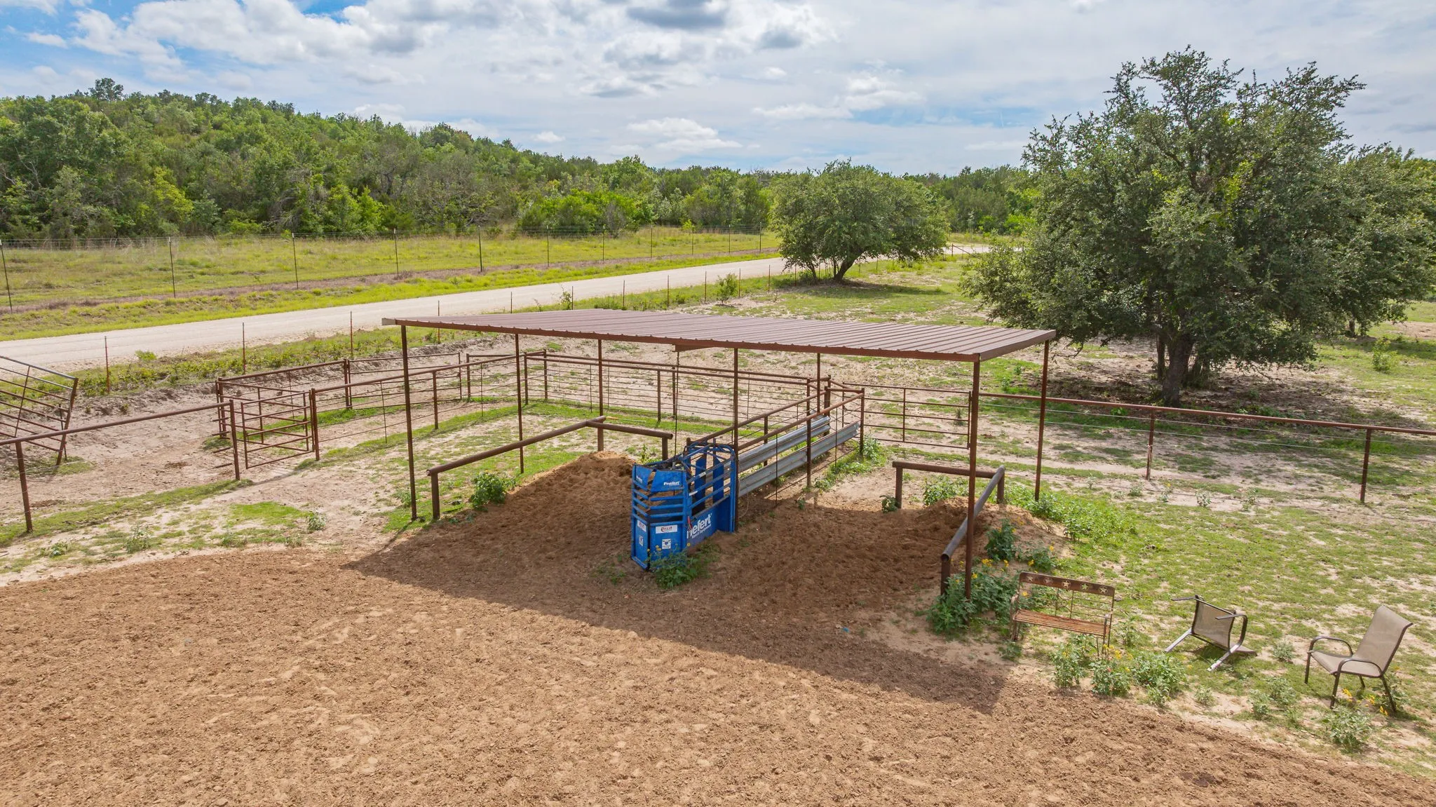 Single Family Residence For Sale in Erath County , 930 County Road 161 Road, Stephenville, Texas 76401, 3 Bedroom, 2 Bathroom, Garage spaces, 1,794 Sqft, built in 2020, Price $975,000, mls#21302657, Real Estate Agent in Stephenville, Homes For Sale in Erath county, Homes For Sale in Stephenville, Realtor in Stephenville Texas, Real Estate Brokerage Independent Realty Texas, Luminita Cordes Realtor