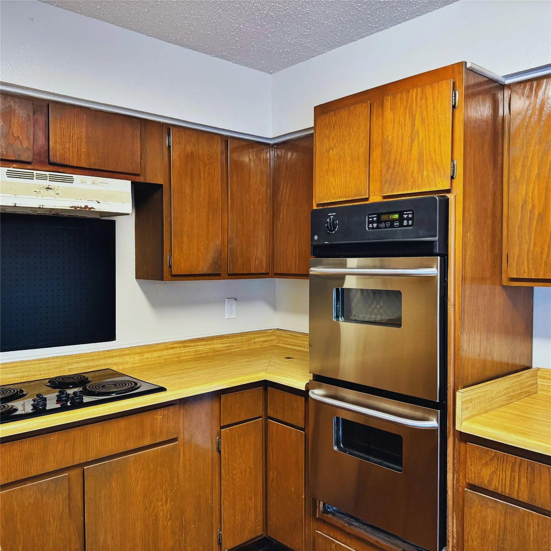 Duplex For Rent in Dallas County , 628 Taylor Court, Duncanville, Texas 75137, 3 Bedroom, 2 Bathroom, Garage spaces, 1,500 Sqft, built in 1978, mls#21302850, Real Estate Agent in Duncanville, Homes For Rent in Dallas county, Homes For Rent in Duncanville, Realtor in Duncanville Texas, Real Estate Brokerage Independent Realty Texas, Luminita Cordes Realtor