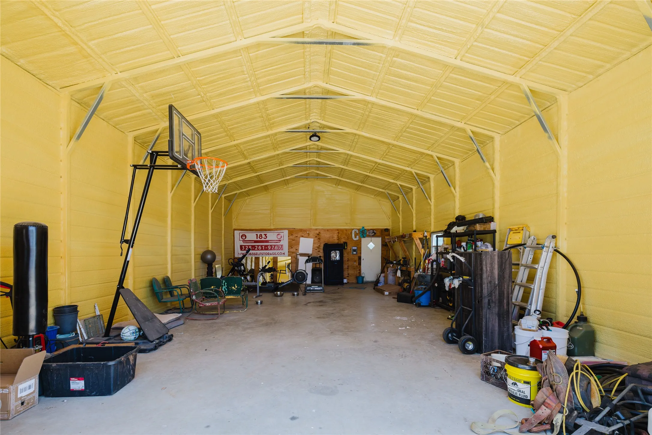Single Family Residence For Sale in Eastland County , 6217 Highway 183, Cisco, Texas 76437, 3 Bedroom, 2 Bathroom, 2 Garage spaces, 2,240 Sqft, built in 1980, mls#21302703, Real Estate Agent in Cisco, Homes For Sale in Eastland county, Homes For Sale in Cisco, Realtor in Cisco Texas, Real Estate Brokerage Independent Realty Texas, Luminita Cordes Realtor