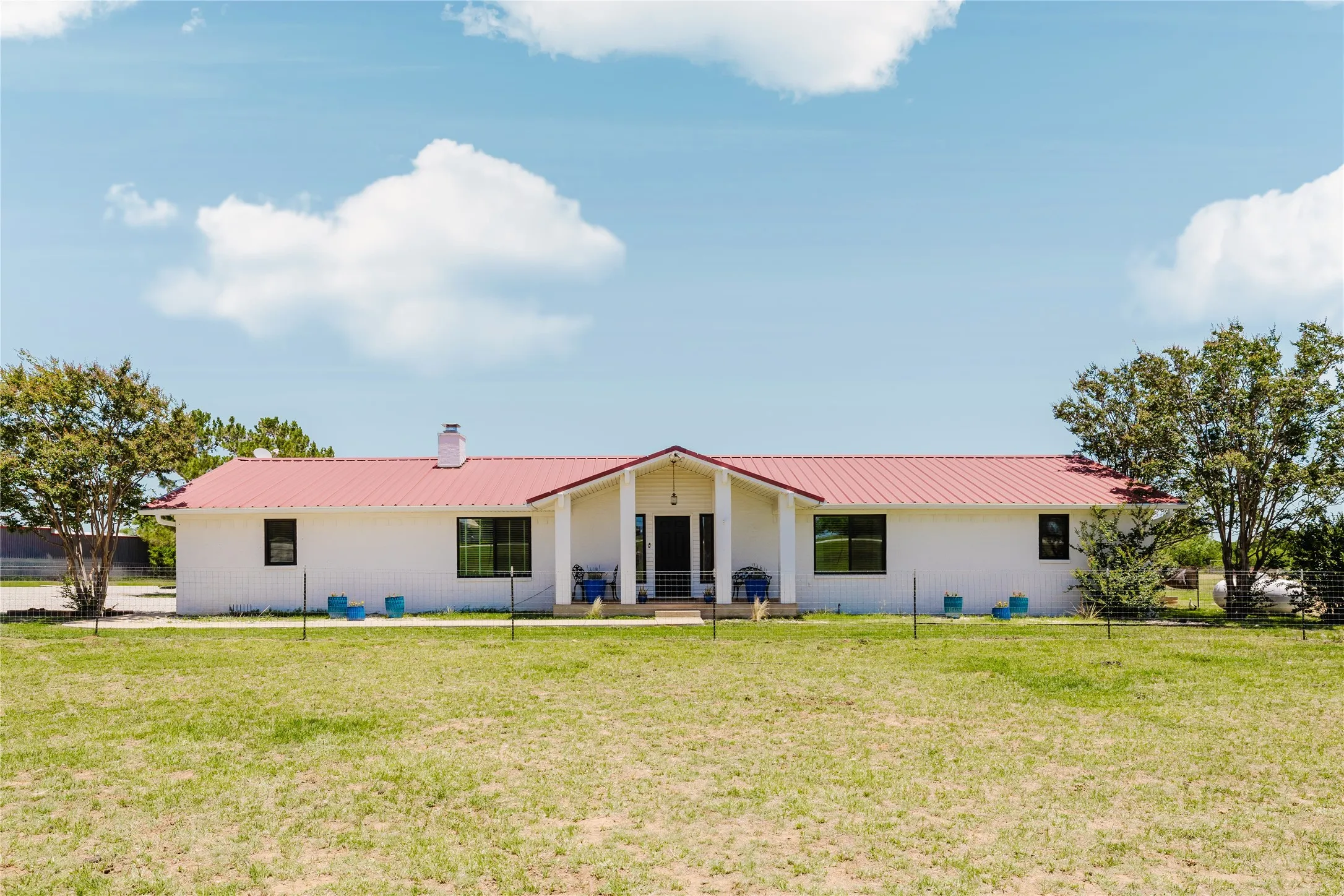 Single Family Residence For Sale in Eastland County , 6217 Highway 183, Cisco, Texas 76437, 3 Bedroom, 2 Bathroom, 2 Garage spaces, 2,240 Sqft, built in 1980, mls#21302703, Real Estate Agent in Cisco, Homes For Sale in Eastland county, Homes For Sale in Cisco, Realtor in Cisco Texas, Real Estate Brokerage Independent Realty Texas, Luminita Cordes Realtor
