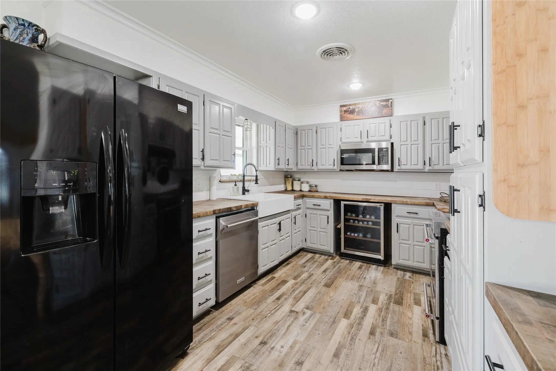 Single Family Residence For Sale in Eastland County , 6217 Highway 183, Cisco, Texas 76437, 3 Bedroom, 2 Bathroom, 2 Garage spaces, 2,240 Sqft, built in 1980, mls#21302703, Real Estate Agent in Cisco, Homes For Sale in Eastland county, Homes For Sale in Cisco, Realtor in Cisco Texas, Real Estate Brokerage Independent Realty Texas, Luminita Cordes Realtor