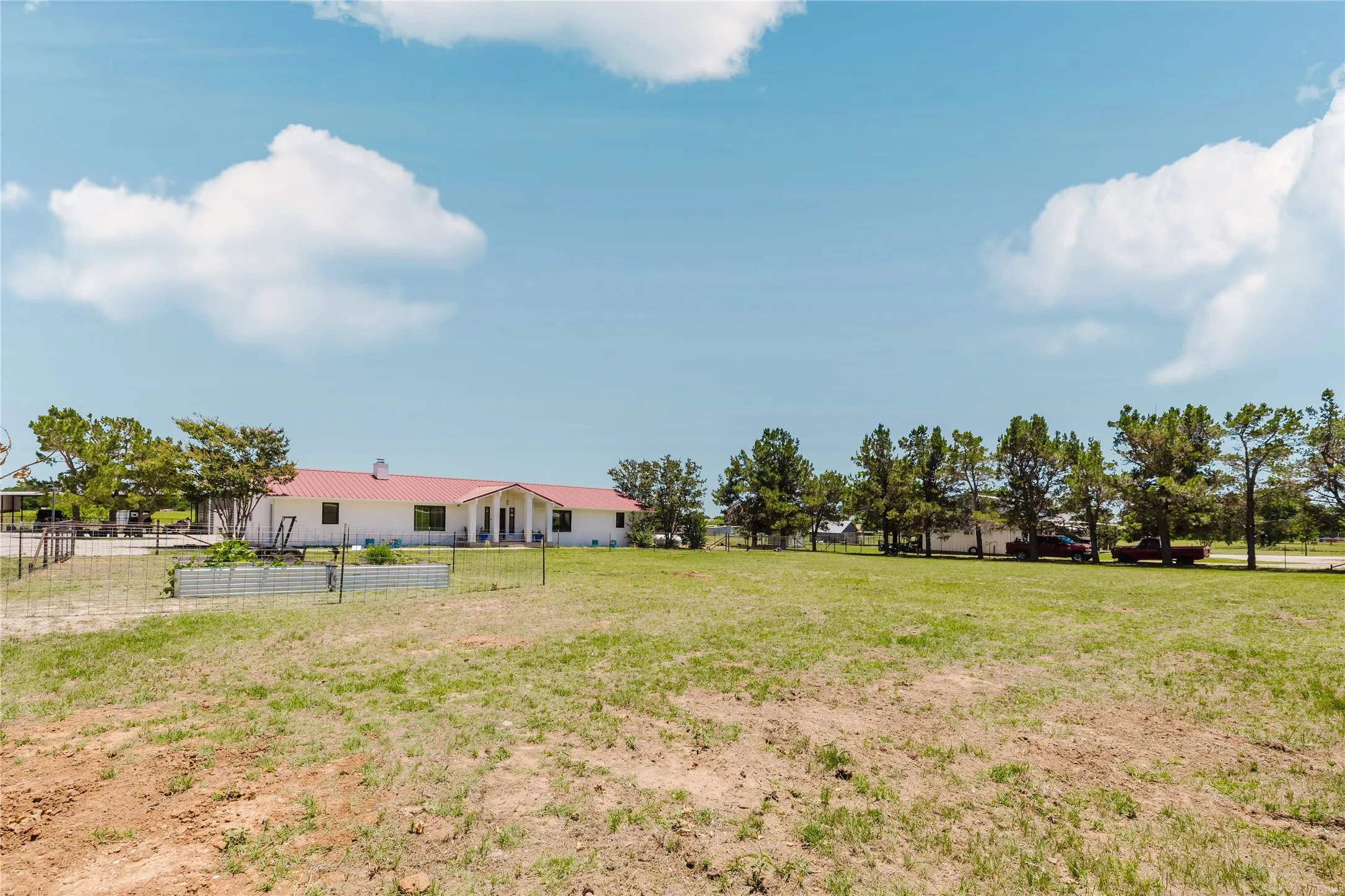 Single Family Residence For Sale in Eastland County , 6217 Highway 183, Cisco, Texas 76437, 3 Bedroom, 2 Bathroom, 2 Garage spaces, 2,240 Sqft, built in 1980, mls#21302703, Real Estate Agent in Cisco, Homes For Sale in Eastland county, Homes For Sale in Cisco, Realtor in Cisco Texas, Real Estate Brokerage Independent Realty Texas, Luminita Cordes Realtor