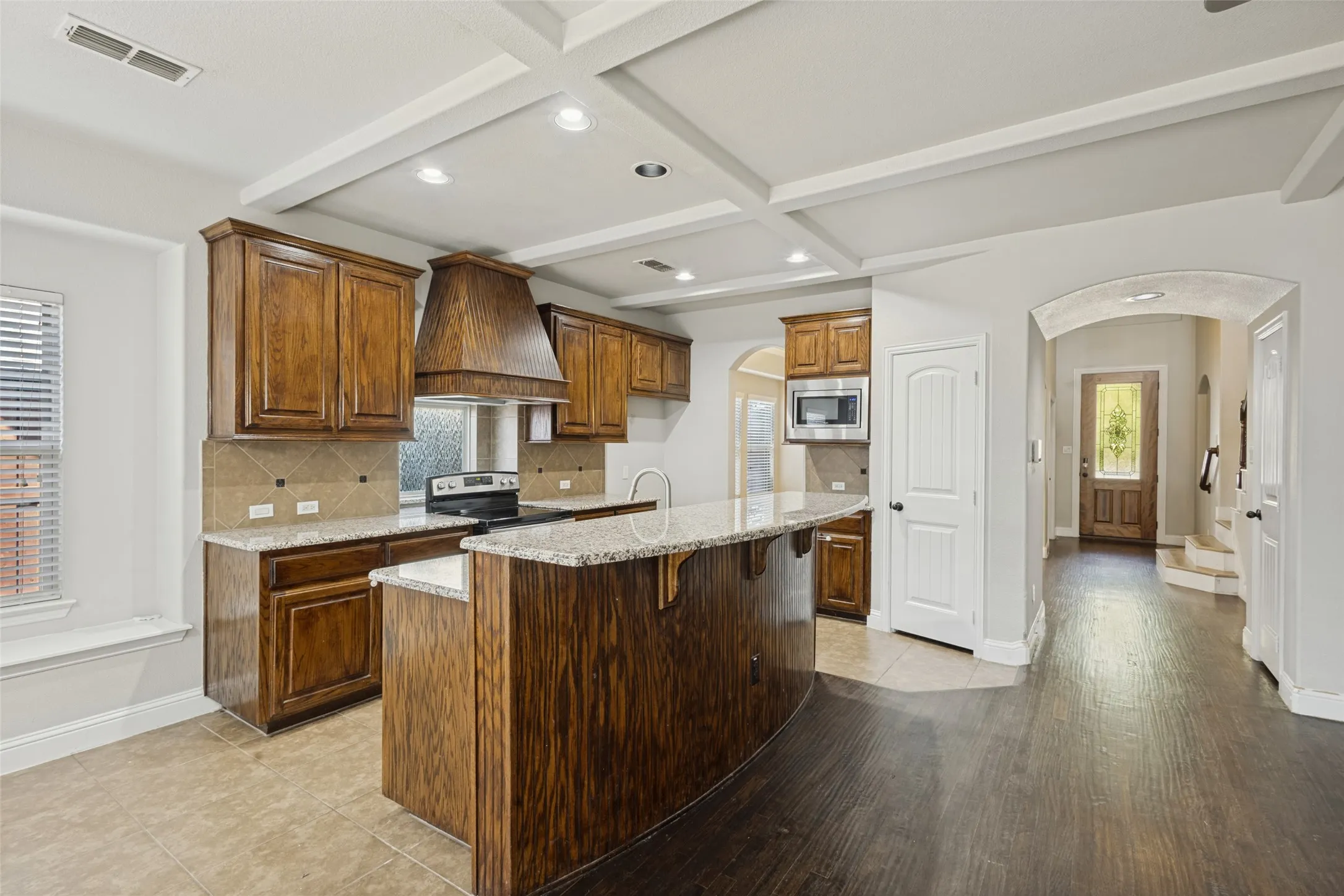 Single Family Residence For Sale in Collin County , 3917 Jeanette Lane, Mc Kinney, Texas 75071, 4 Bedroom, 4 Bathroom, 2 Garage spaces, 2,702 Sqft, built in 2014, mls#21302862, Real Estate Agent in Mc Kinney, Homes For Sale in Collin county, Homes For Sale in Mc Kinney, Realtor in Mc Kinney Texas, Real Estate Brokerage Independent Realty Texas, Luminita Cordes Realtor
