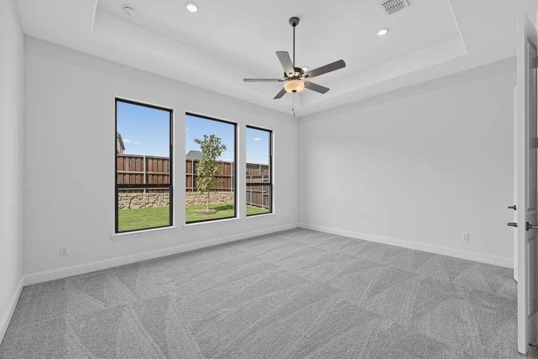 2412 Cottonwood Manor ~ Ready Now