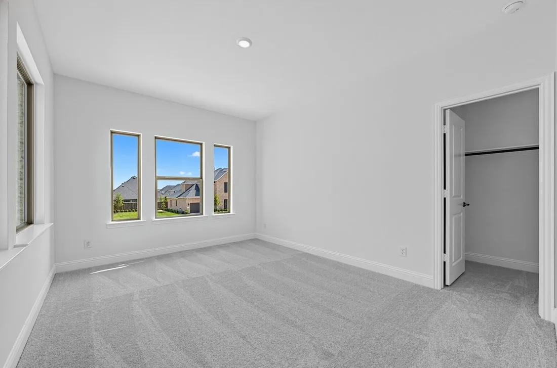 2412 Cottonwood Manor ~ Ready Now
