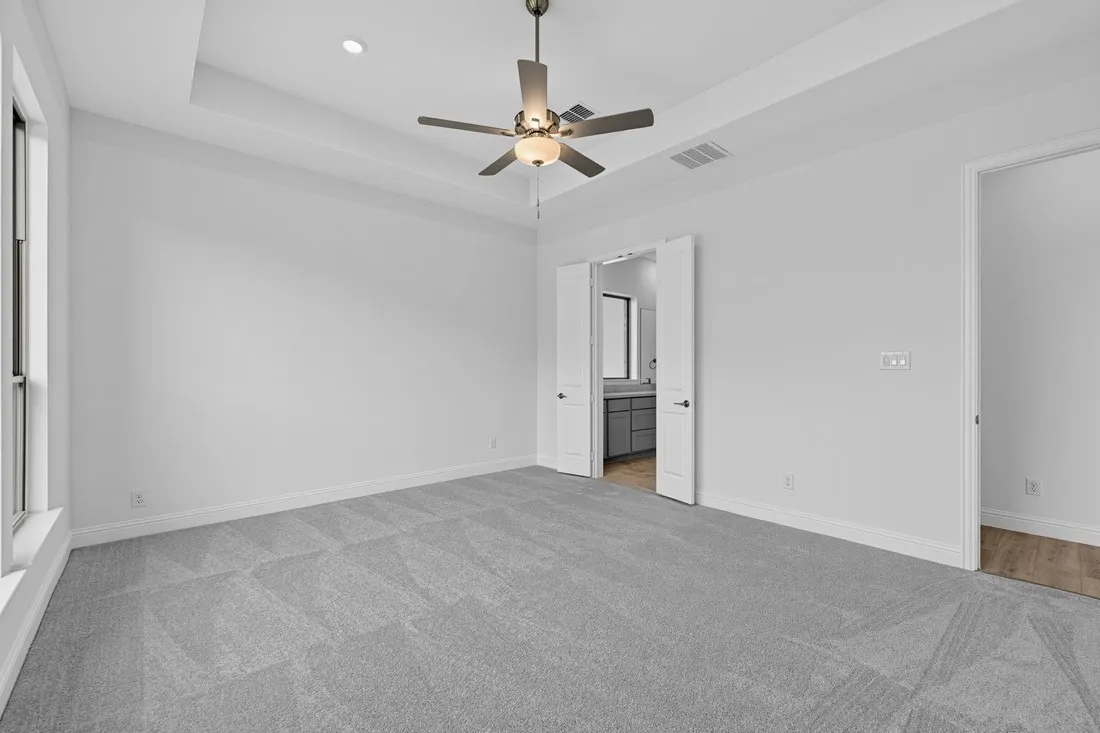 2412 Cottonwood Manor ~ Ready Now