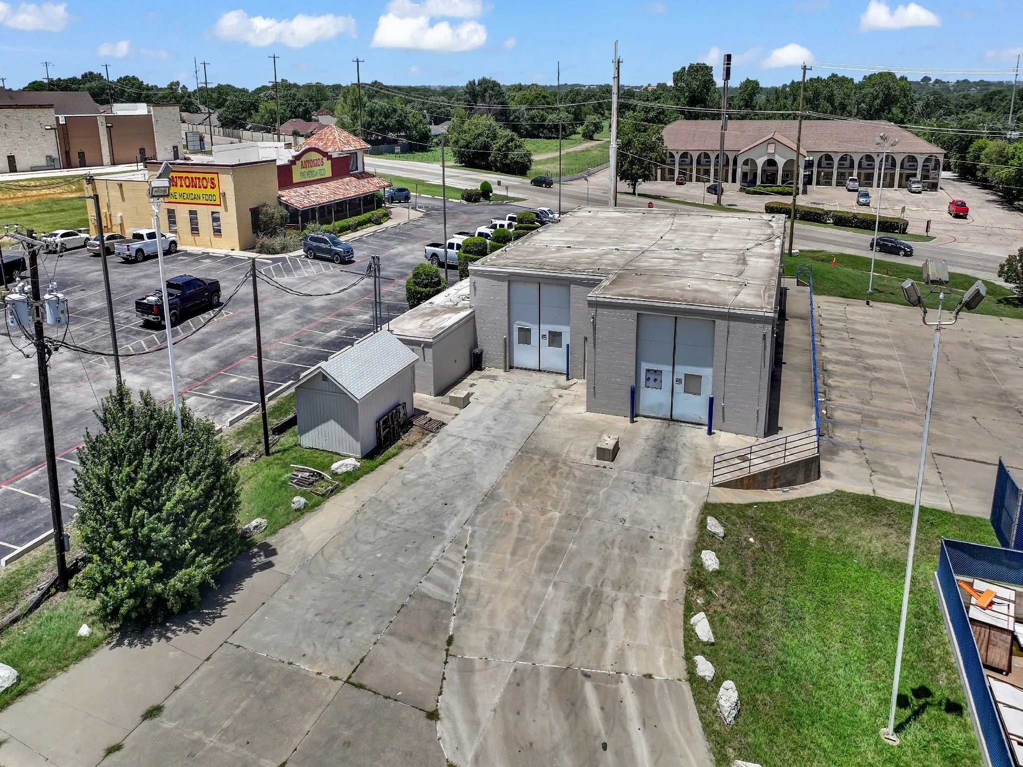 Business For Sale in Parker County , 1926 Santa Fe Drive, Weatherford, Texas 76086, 0, 0, Garage spaces, 0 Sqft, built in 1986, mls#21299519, Real Estate Agent in Weatherford, Homes For Sale in Parker county, Homes For Sale in Weatherford, Realtor in Weatherford Texas, Real Estate Brokerage Independent Realty Texas, Luminita Cordes Realtor
