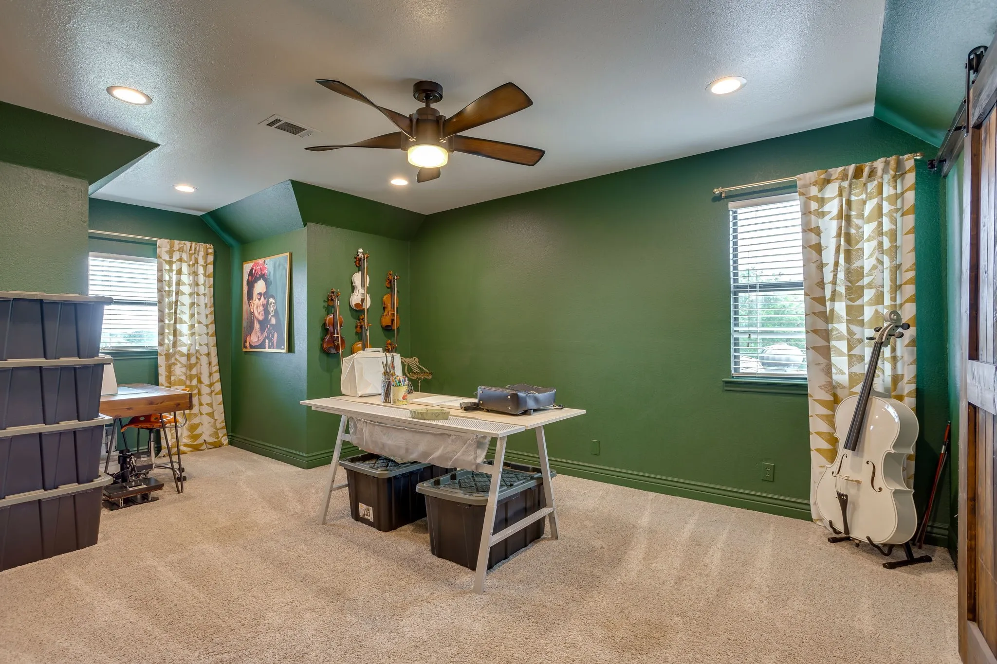 Farm For Sale in Johnson County , 11533 Fm 2258, Grandview, Texas 76050, 4 Bedroom, 3 Bathroom, 2 Garage spaces, 2,372 Sqft, built in 1989, mls#21281637, Real Estate Agent in Grandview, Homes For Sale in Johnson county, Homes For Sale in Grandview, Realtor in Grandview Texas, Real Estate Brokerage Independent Realty Texas, Luminita Cordes Realtor