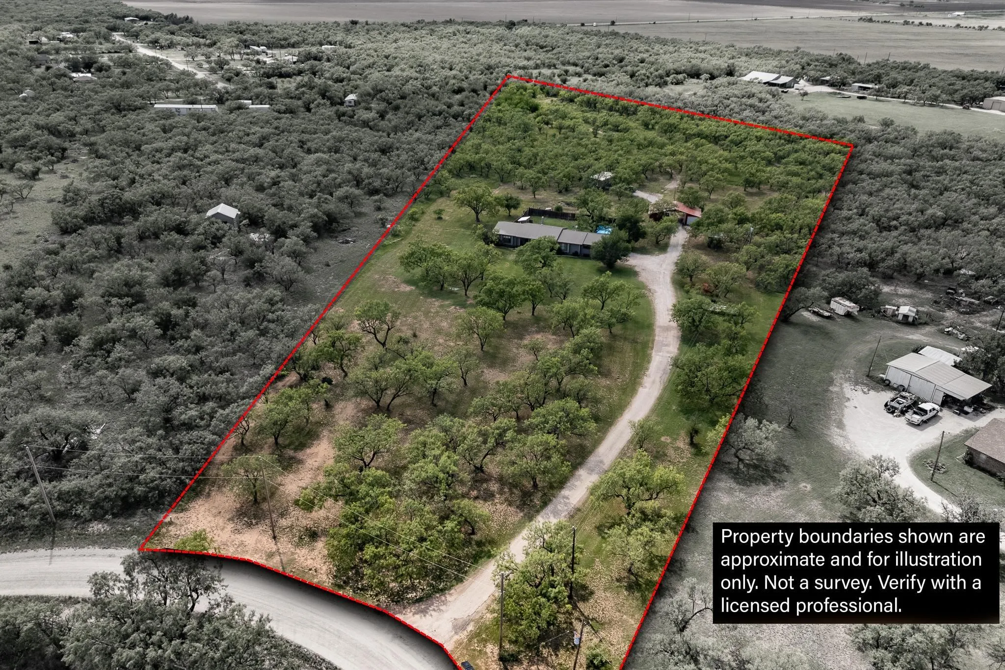 Single Family Residence For Sale in Jones County , 7144 County Road 487, Merkel, Texas 79536, 4 Bedroom, 3 Bathroom, Garage spaces, 2,659 Sqft, built in 1984, mls#21300540, Real Estate Agent in Merkel, Homes For Sale in Jones county, Homes For Sale in Merkel, Realtor in Merkel Texas, Real Estate Brokerage Independent Realty Texas, Luminita Cordes Realtor