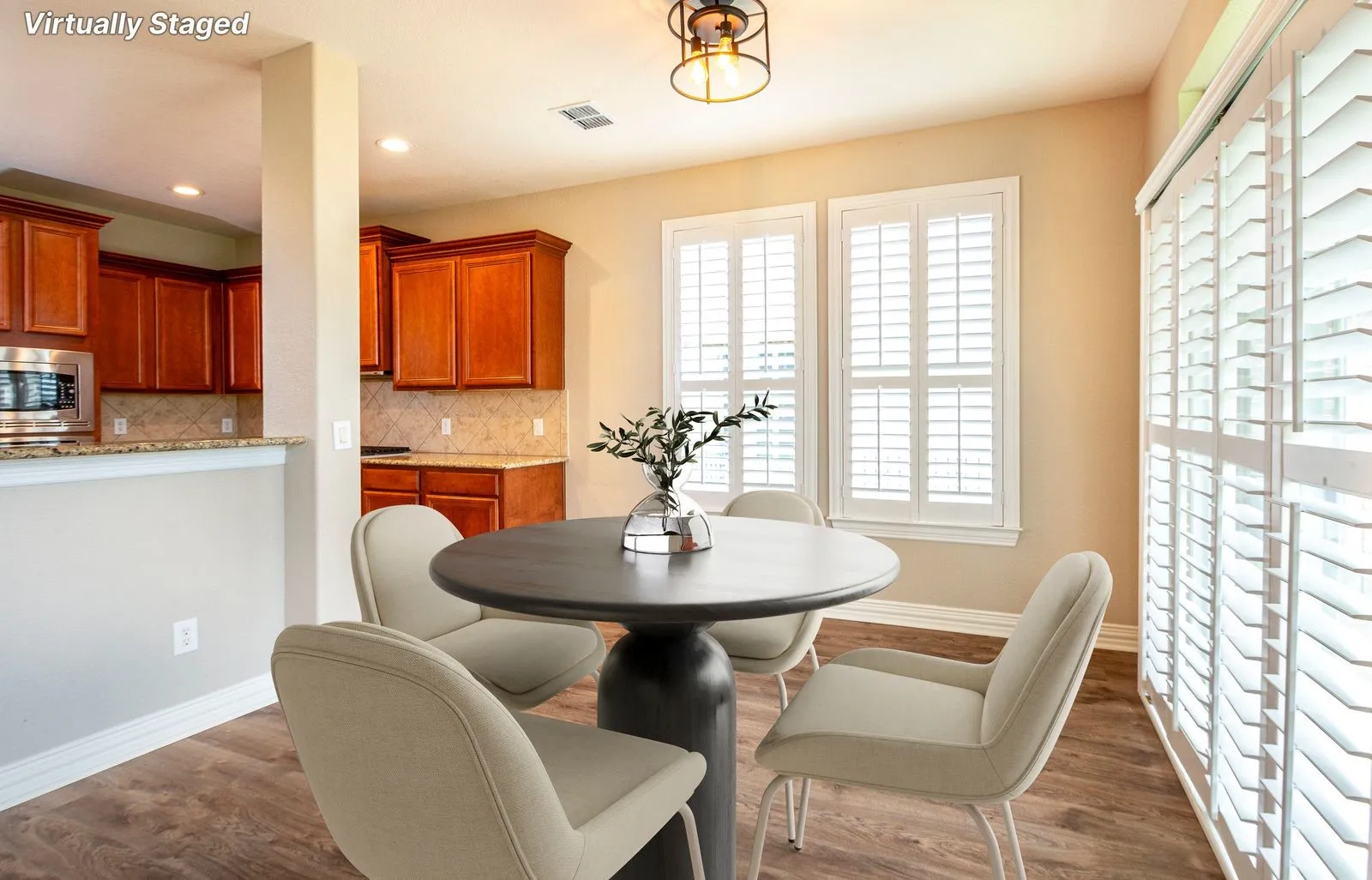Single Family Residence For Sale in Denton County , 529 Burnswick Isles Way, Frisco, Texas 75036, 2 Bedroom, 2 Bathroom, 2 Garage spaces, 1,652 Sqft, built in 2007, mls#21302926, Real Estate Agent in Frisco, Homes For Sale in Denton county, Homes For Sale in Frisco, Realtor in Frisco Texas, Real Estate Brokerage Independent Realty Texas, Luminita Cordes Realtor