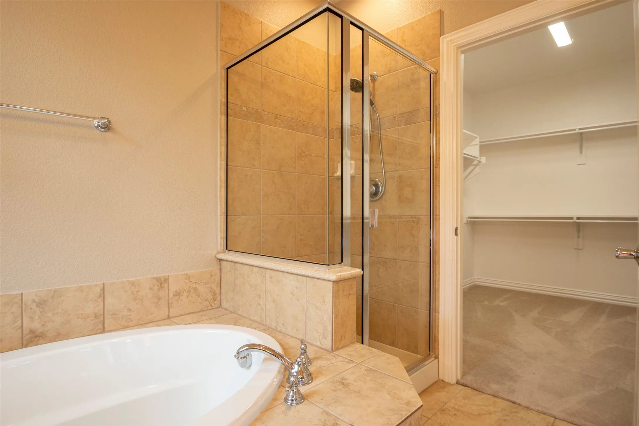 Single Family Residence For Sale in Denton County , 529 Burnswick Isles Way, Frisco, Texas 75036, 2 Bedroom, 2 Bathroom, 2 Garage spaces, 1,652 Sqft, built in 2007, mls#21302926, Real Estate Agent in Frisco, Homes For Sale in Denton county, Homes For Sale in Frisco, Realtor in Frisco Texas, Real Estate Brokerage Independent Realty Texas, Luminita Cordes Realtor