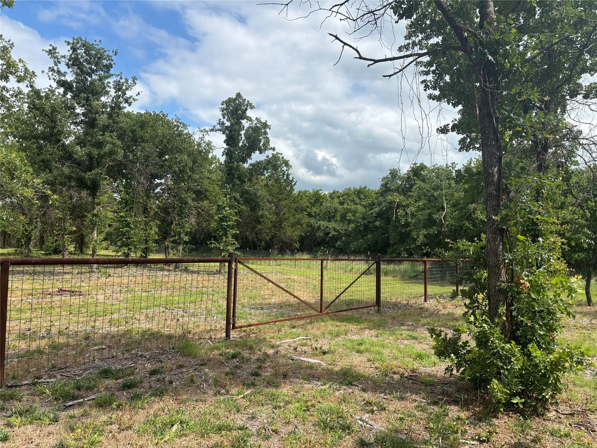 Single Family Residence For Sale in Montague County , 138 Gobbler Road, Nocona, Texas 76255, 3 Bedroom, 2 Bathroom, 2 Garage spaces, 1,471 Sqft, built in 2022, mls#21302509, Real Estate Agent in Nocona, Homes For Sale in Montague county, Homes For Sale in Nocona, Realtor in Nocona Texas, Real Estate Brokerage Independent Realty Texas, Luminita Cordes Realtor