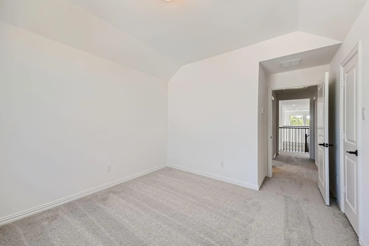 Single Family Residence For Sale in Denton County , 620 Florence Trail, Little Elm, Texas 76227, 4 Bedroom, 4 Bathroom, 2 Garage spaces, 3,346 Sqft, built in 2024, mls#21302939, Real Estate Agent in Little Elm, Homes For Sale in Denton county, Homes For Sale in Little Elm, Realtor in Little Elm Texas, Real Estate Brokerage Independent Realty Texas, Luminita Cordes Realtor