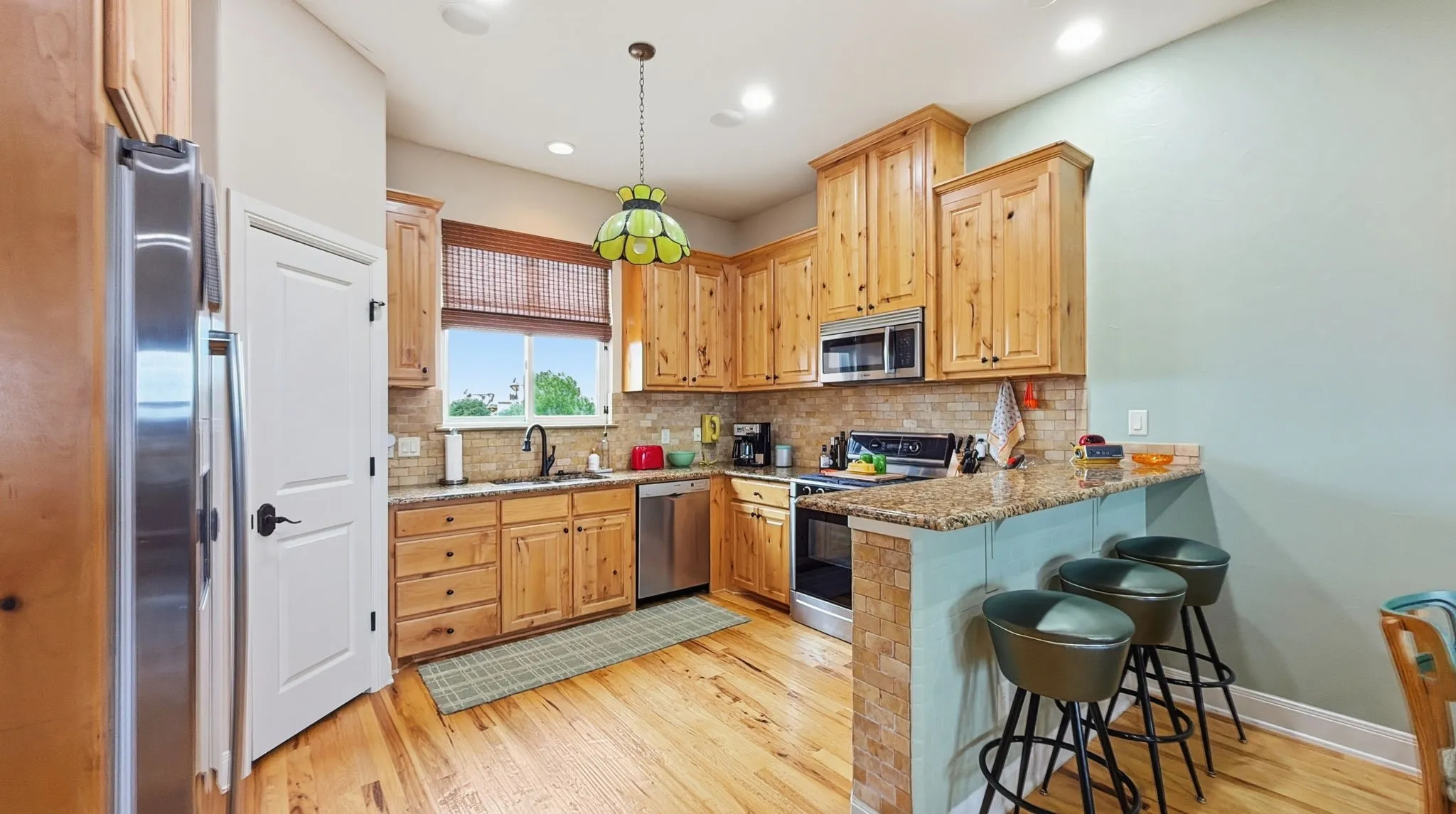 Single Family Residence For Sale in Palo Pinto County , 1029 Chapel Ridge Road, Graford, Texas 76449, 3 Bedroom, 4 Bathroom, 1 Garage spaces, 1,941 Sqft, built in 2011, mls#21297147, Real Estate Agent in Graford, Homes For Sale in Palo Pinto county, Homes For Sale in Graford, Realtor in Graford Texas, Real Estate Brokerage Independent Realty Texas, Luminita Cordes Realtor