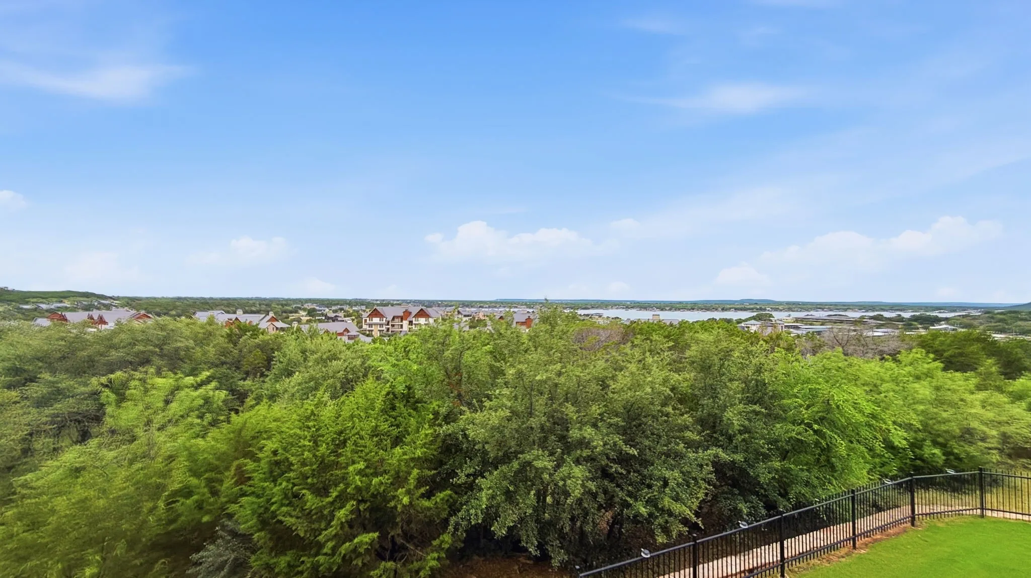 Single Family Residence For Sale in Palo Pinto County , 1029 Chapel Ridge Road, Graford, Texas 76449, 3 Bedroom, 4 Bathroom, 1 Garage spaces, 1,941 Sqft, built in 2011, mls#21297147, Real Estate Agent in Graford, Homes For Sale in Palo Pinto county, Homes For Sale in Graford, Realtor in Graford Texas, Real Estate Brokerage Independent Realty Texas, Luminita Cordes Realtor