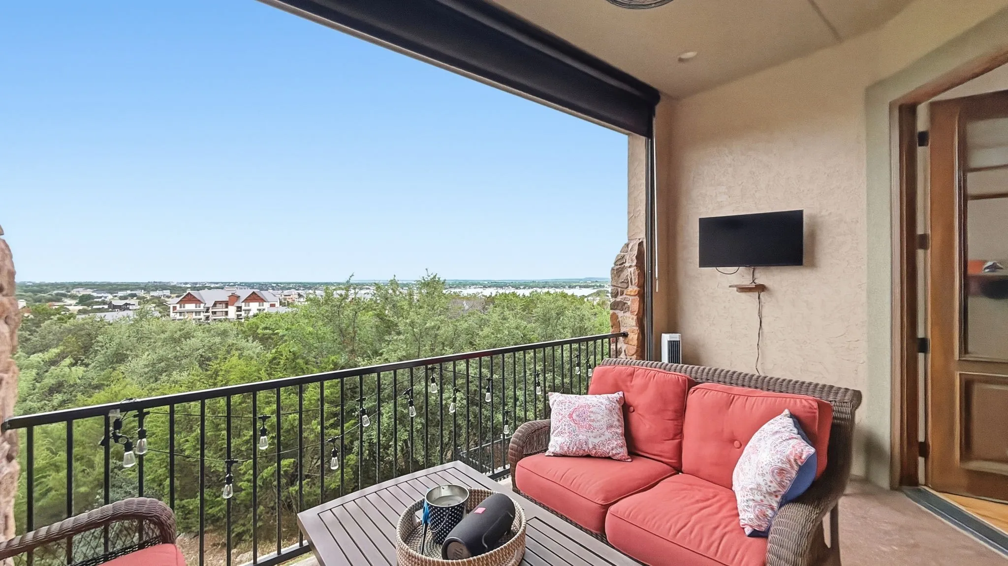 Single Family Residence For Sale in Palo Pinto County , 1029 Chapel Ridge Road, Graford, Texas 76449, 3 Bedroom, 4 Bathroom, 1 Garage spaces, 1,941 Sqft, built in 2011, mls#21297147, Real Estate Agent in Graford, Homes For Sale in Palo Pinto county, Homes For Sale in Graford, Realtor in Graford Texas, Real Estate Brokerage Independent Realty Texas, Luminita Cordes Realtor