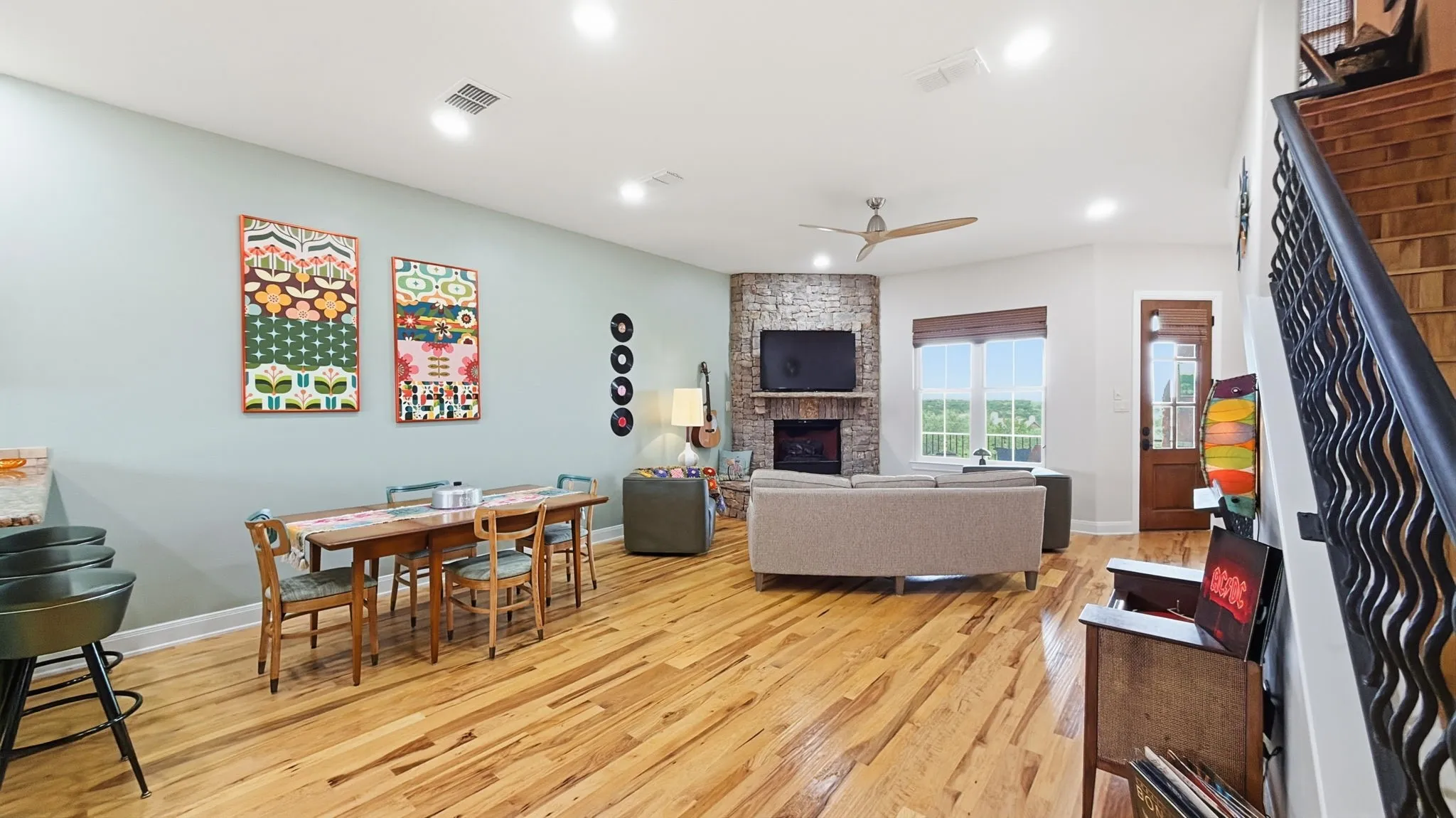 Single Family Residence For Sale in Palo Pinto County , 1029 Chapel Ridge Road, Graford, Texas 76449, 3 Bedroom, 4 Bathroom, 1 Garage spaces, 1,941 Sqft, built in 2011, mls#21297147, Real Estate Agent in Graford, Homes For Sale in Palo Pinto county, Homes For Sale in Graford, Realtor in Graford Texas, Real Estate Brokerage Independent Realty Texas, Luminita Cordes Realtor