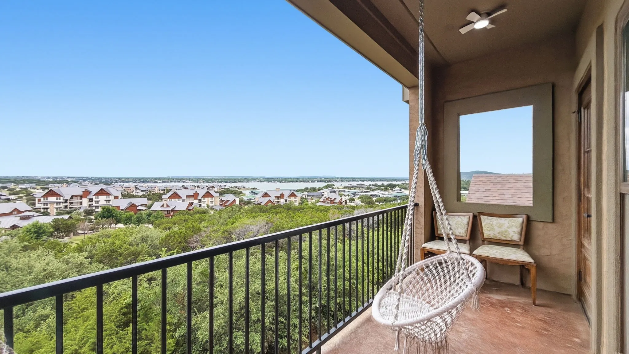 Single Family Residence For Sale in Palo Pinto County , 1029 Chapel Ridge Road, Graford, Texas 76449, 3 Bedroom, 4 Bathroom, 1 Garage spaces, 1,941 Sqft, built in 2011, mls#21297147, Real Estate Agent in Graford, Homes For Sale in Palo Pinto county, Homes For Sale in Graford, Realtor in Graford Texas, Real Estate Brokerage Independent Realty Texas, Luminita Cordes Realtor