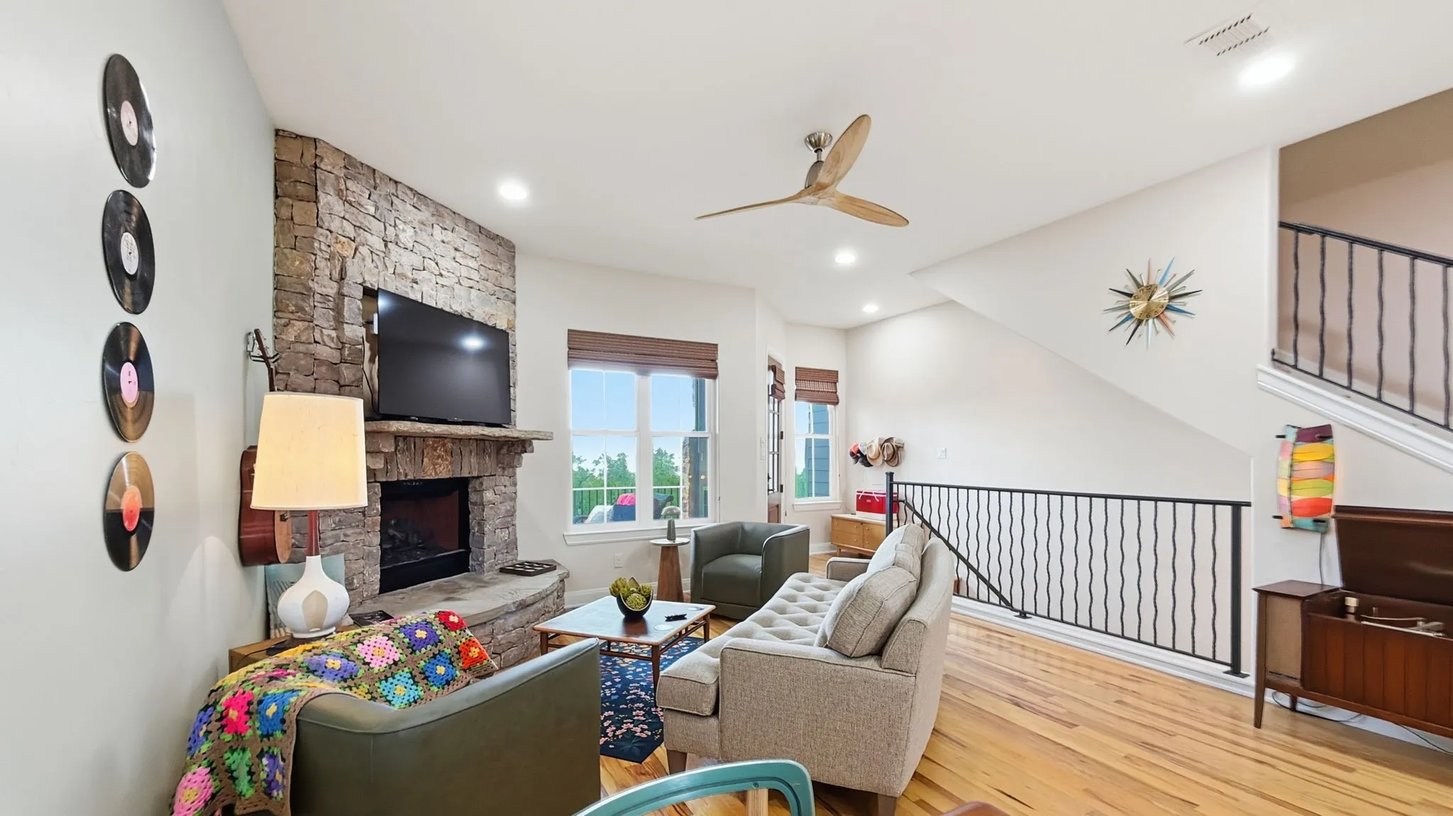 Single Family Residence For Sale in Palo Pinto County , 1029 Chapel Ridge Road, Graford, Texas 76449, 3 Bedroom, 4 Bathroom, 1 Garage spaces, 1,941 Sqft, built in 2011, mls#21297147, Real Estate Agent in Graford, Homes For Sale in Palo Pinto county, Homes For Sale in Graford, Realtor in Graford Texas, Real Estate Brokerage Independent Realty Texas, Luminita Cordes Realtor
